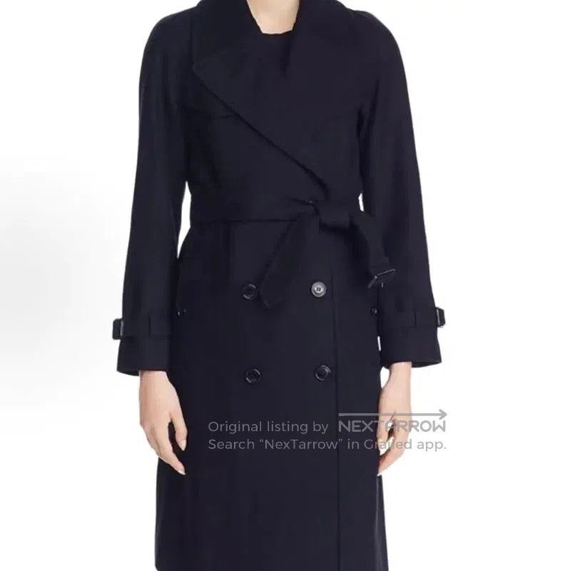 Burberry Burberry Women's Wool Mid-Length Coat in Navy. Size M / US 6-8 / IT 42-44 - 4 Thumbnail