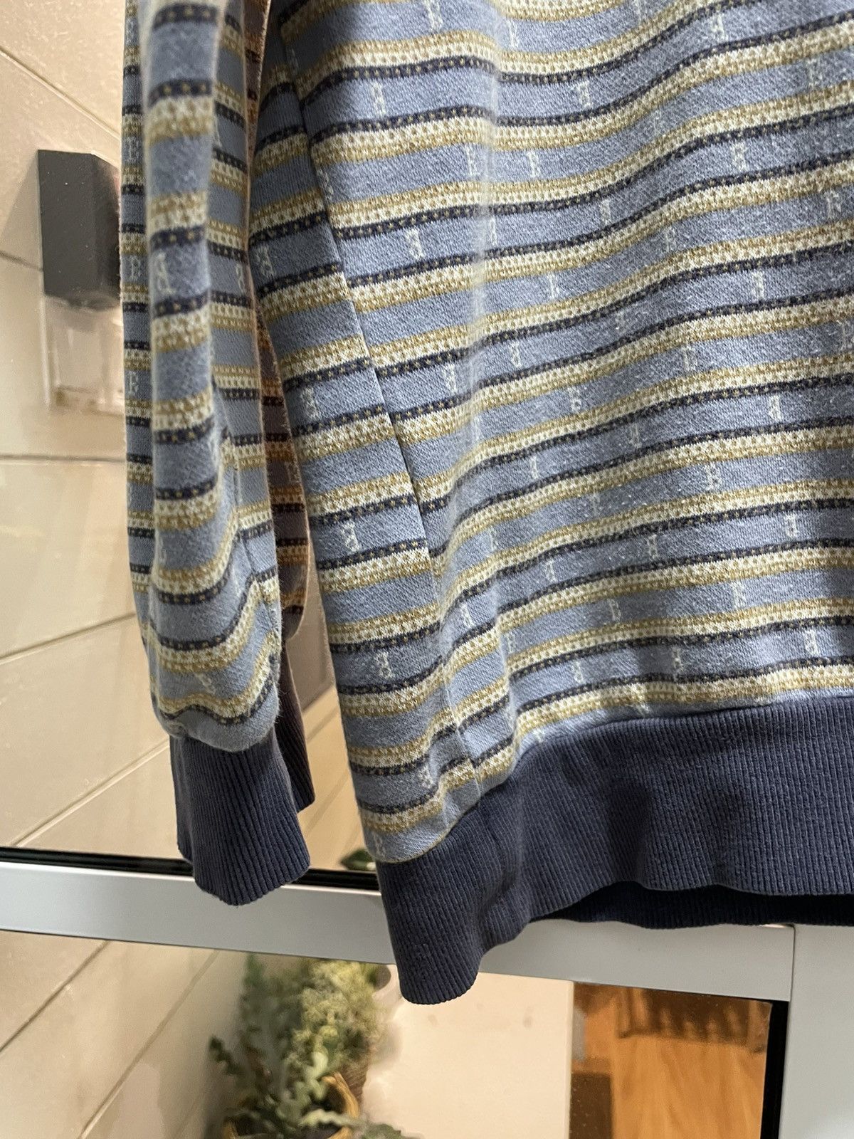 Balmain Balmain V Neck Button Stripes B Logo Seeatshirt Size US M / EU 48-50 / 2 - 14 Thumbnail