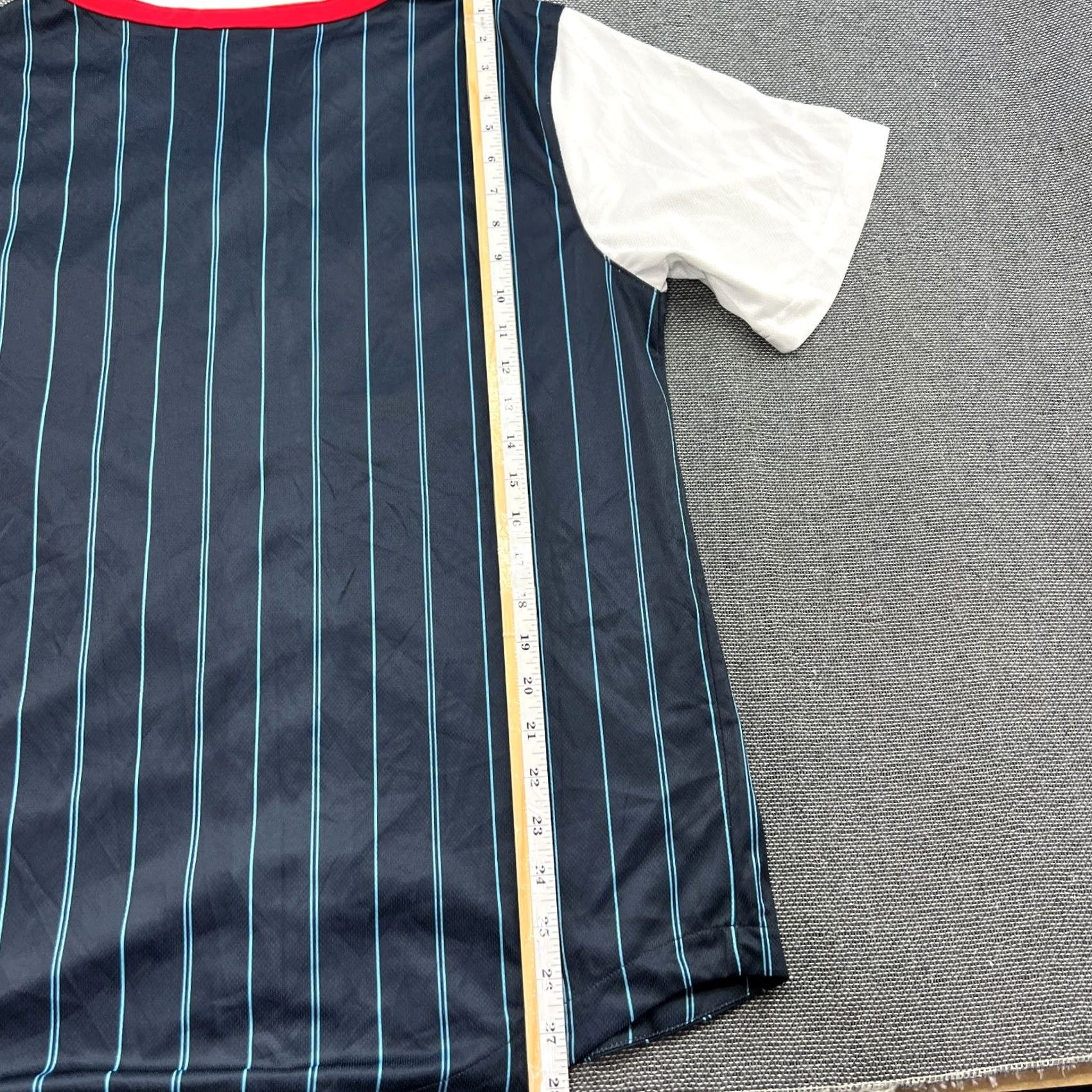 Karl Kani Karl Kani Baseball Jersey Mens M Striped Satin Short Sleeves Multicolor Polyester Satin Quick Dry™ Size US M / EU 48-50 / 2 - 6 Thumbnail