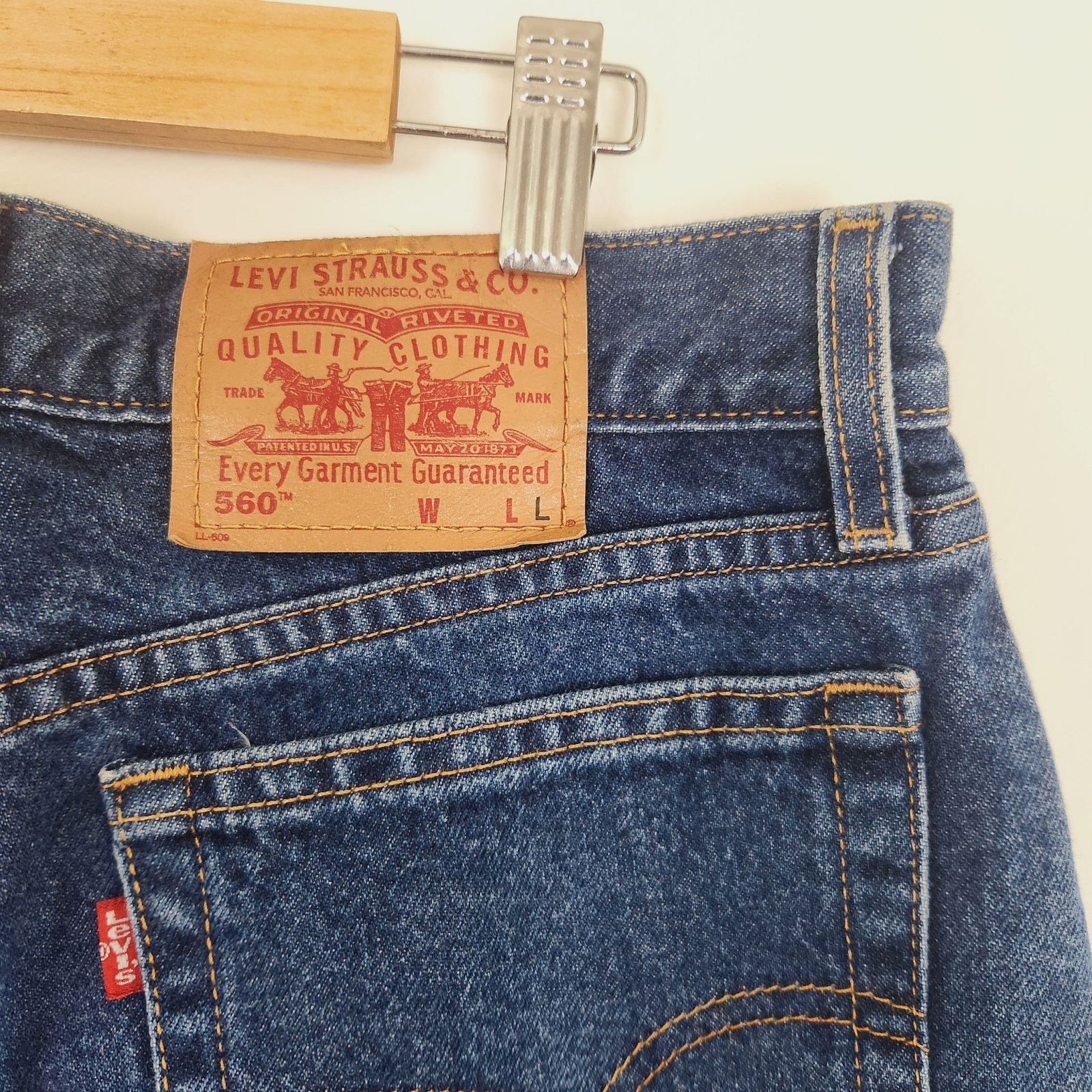 Levi's Levis 560 Straight Leg Jeans Medium Dark Wash Denim 10 long Size 32" / US 10 / IT 46 - 5 Thumbnail