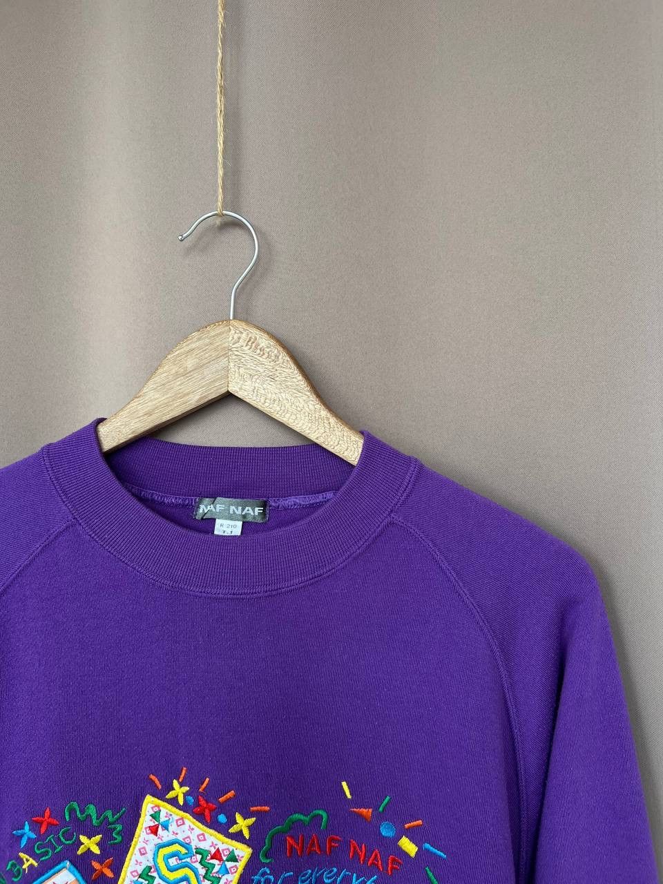 Vintage NAF NAF Embroidered Big Logo Sweatshirt Mens Size M/L Size US L / EU 52-54 / 3 - 6 Thumbnail
