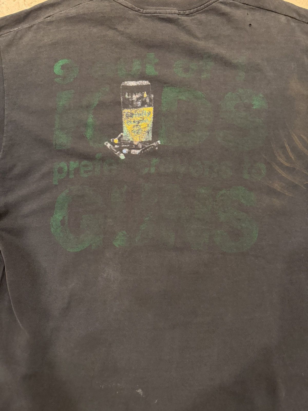 Vintage Vintage Pearl Jam Choices Crayons 1992 Faded Band Tour Tee Size US XL / EU 56 / 4 - 12 Thumbnail