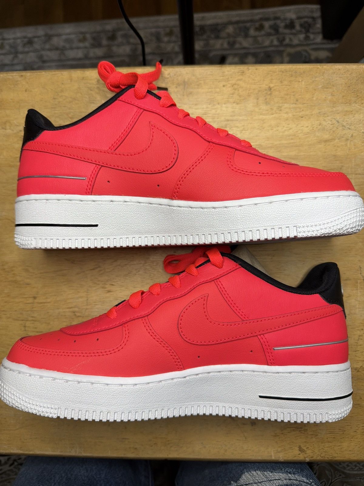 Nike Nike air force 1LV8 3 Size US 6 / EU 39 - 1 Thumbnail