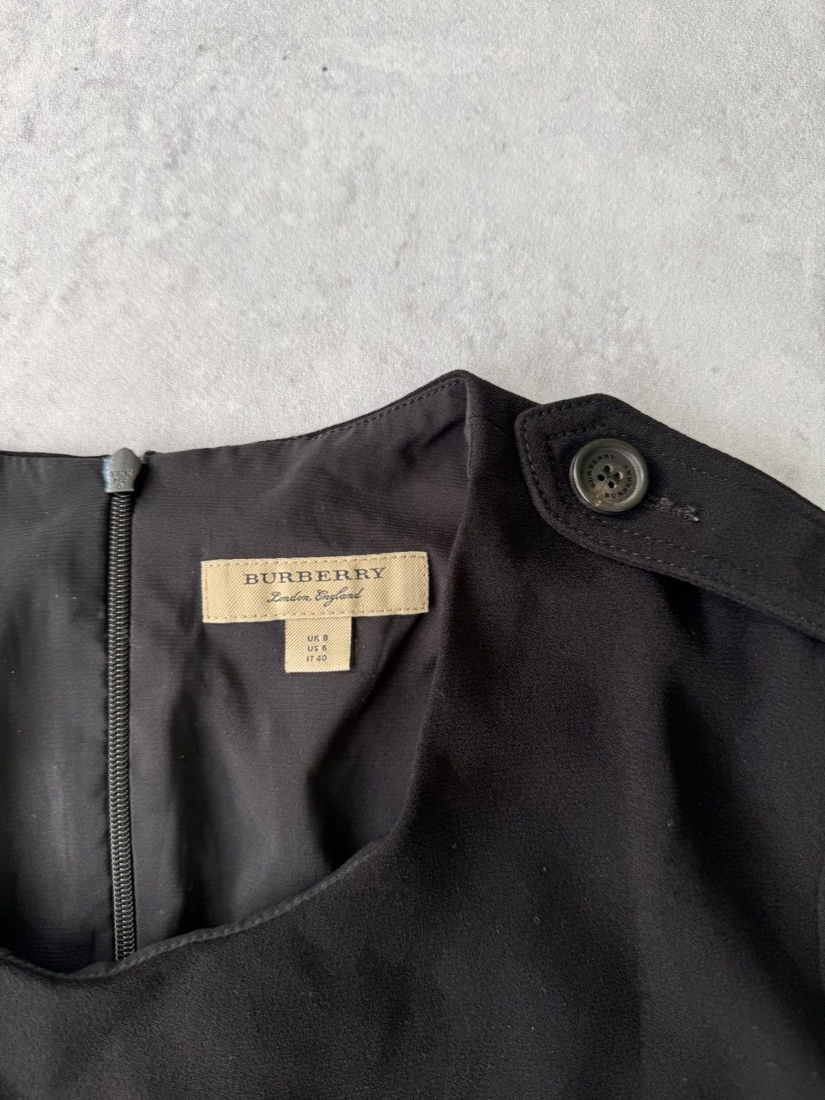 Burberry Burberry Lined 3/4 Zip Sleeves Sheath Black Dress Size S / US 4 / IT 40 - 5 Thumbnail