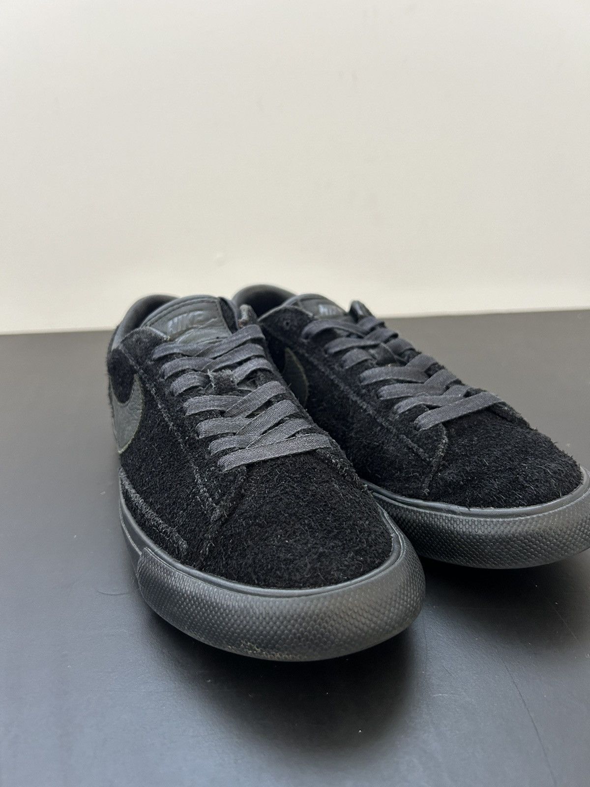 Comme des Garcons × Nike W Comme Des Garcon X Nike Blazer Suede Black Size US 7.5 / IT 37.5 - 5 Thumbnail