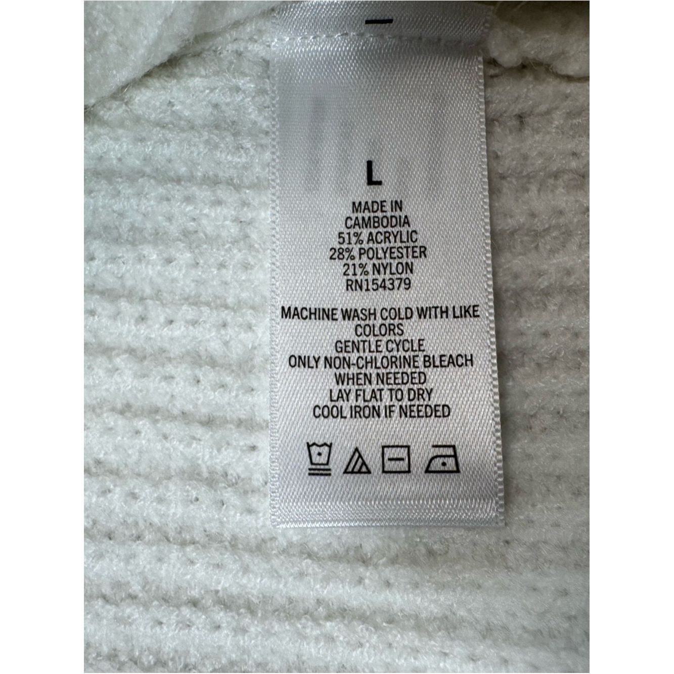 Aeropostale NWT New Aéropostale Ribbed Reversible Tie White Cardigan Si Size L / US 10 / IT 46 - 9 Thumbnail