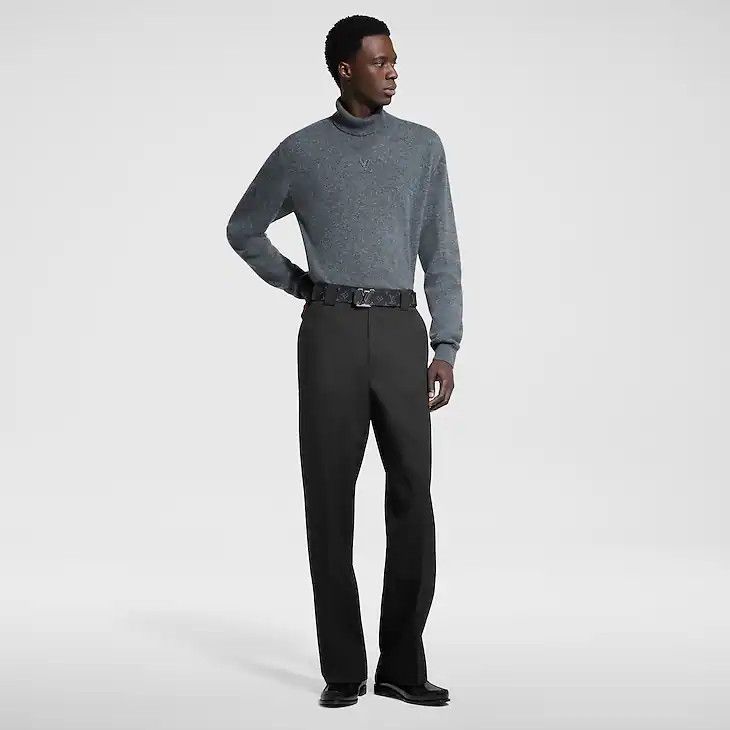 Louis Vuitton LVSE LV Embossed Turtle Neck Size US XL / EU 56 / 4 - 3 Thumbnail