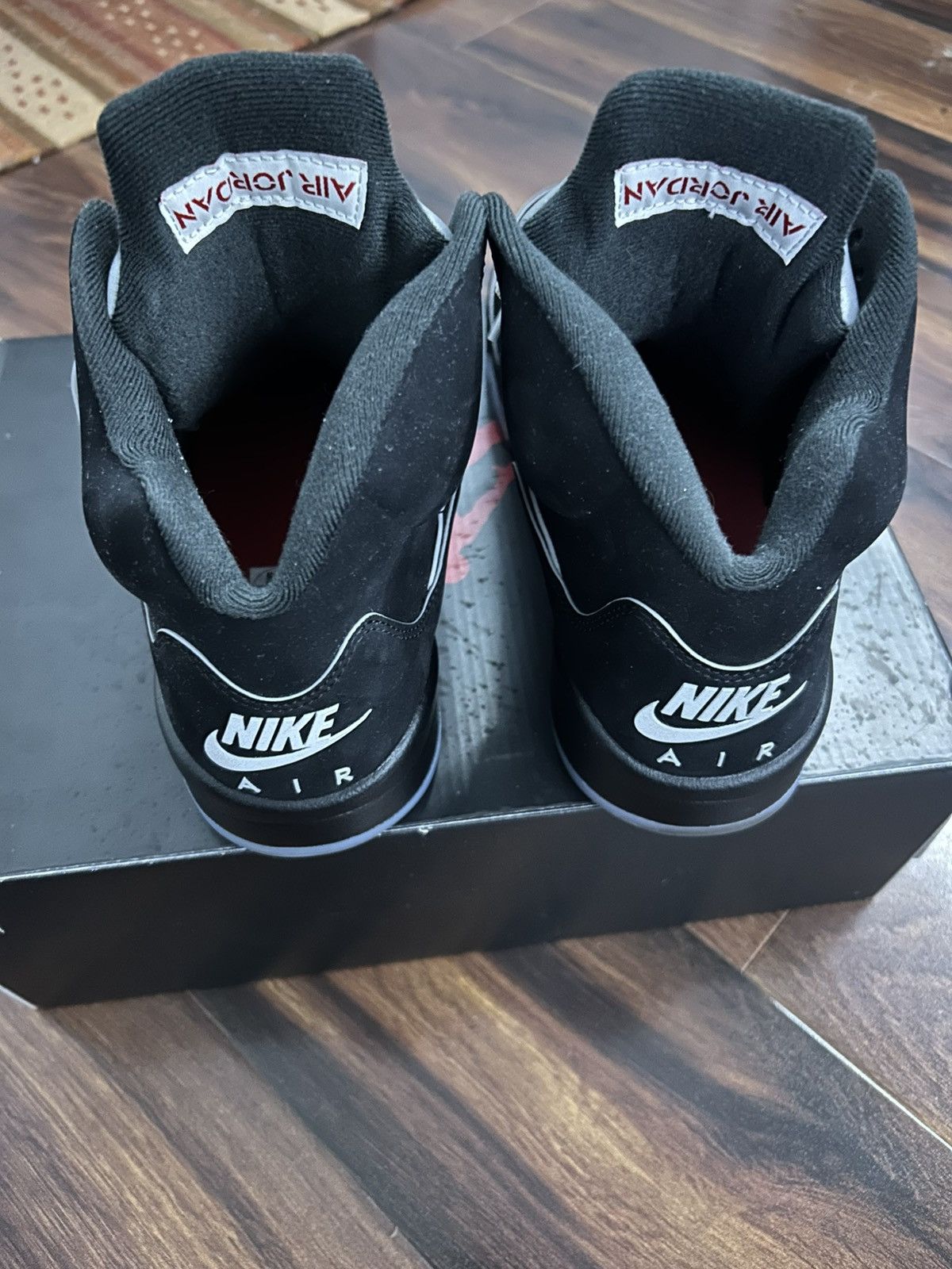 NIKE AIR JORDAN BLACK METALLIC SIZE 9