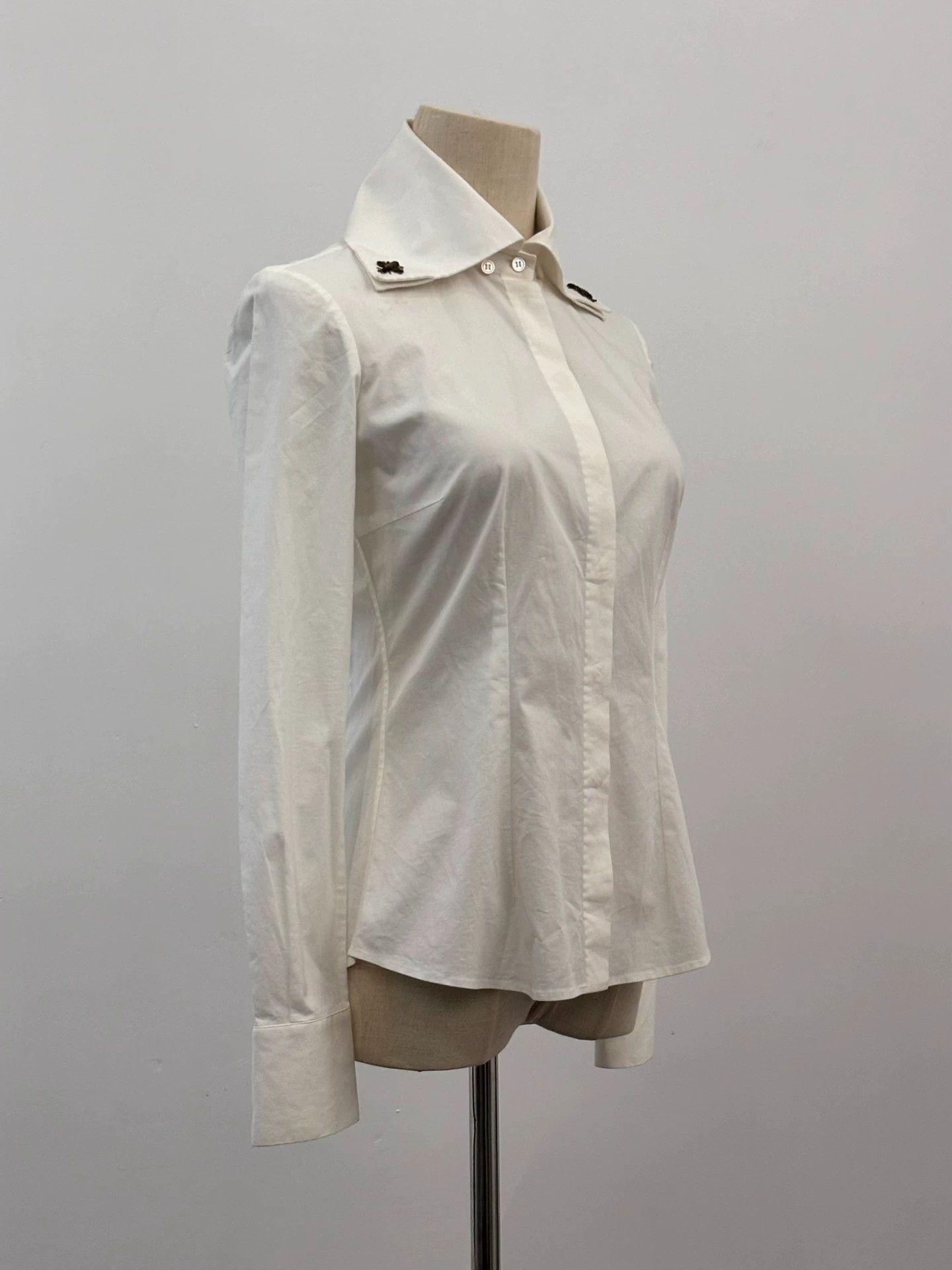 Alexander McQueen Alexander McQueen S/S2008 Bees Embroidered Shirt Size XS / US 0-2 / IT 36-38 - 3 Thumbnail