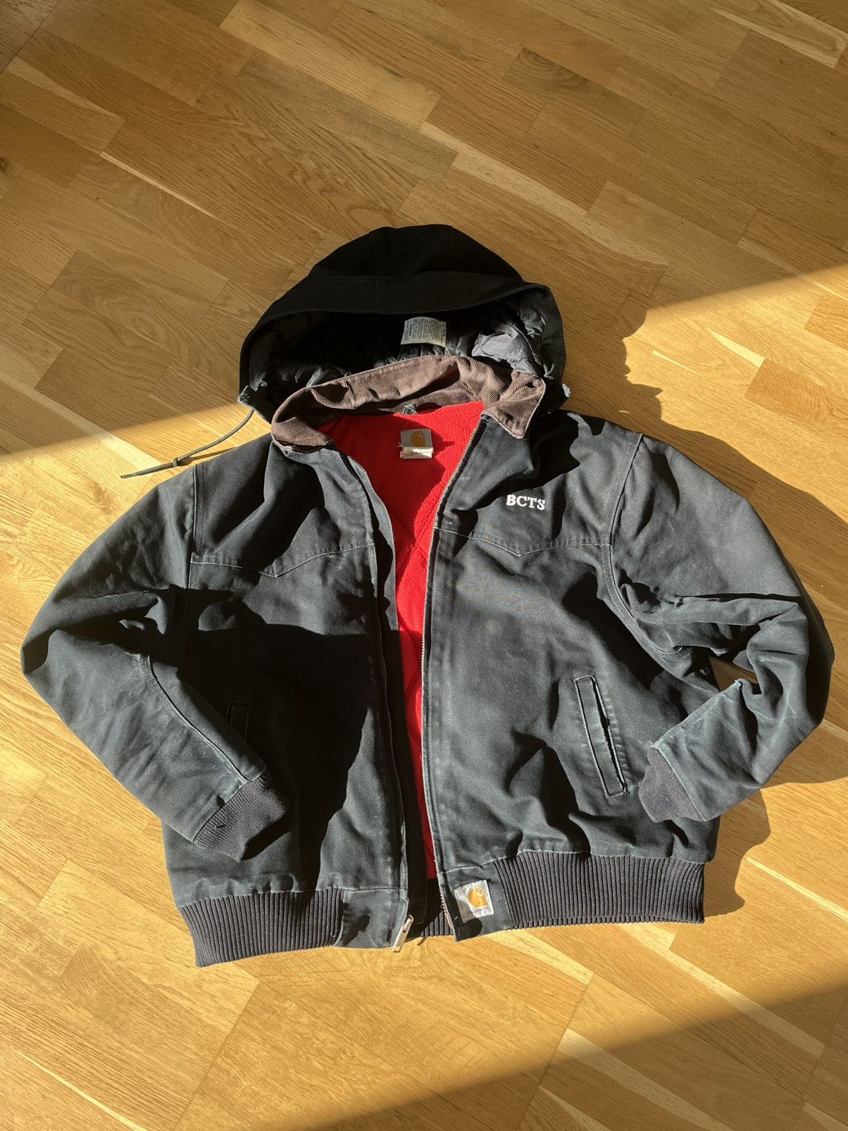 Carhartt vintage j13 Carhartt jacket with removable hood Size US XL / EU 56 / 4 - 3 Thumbnail