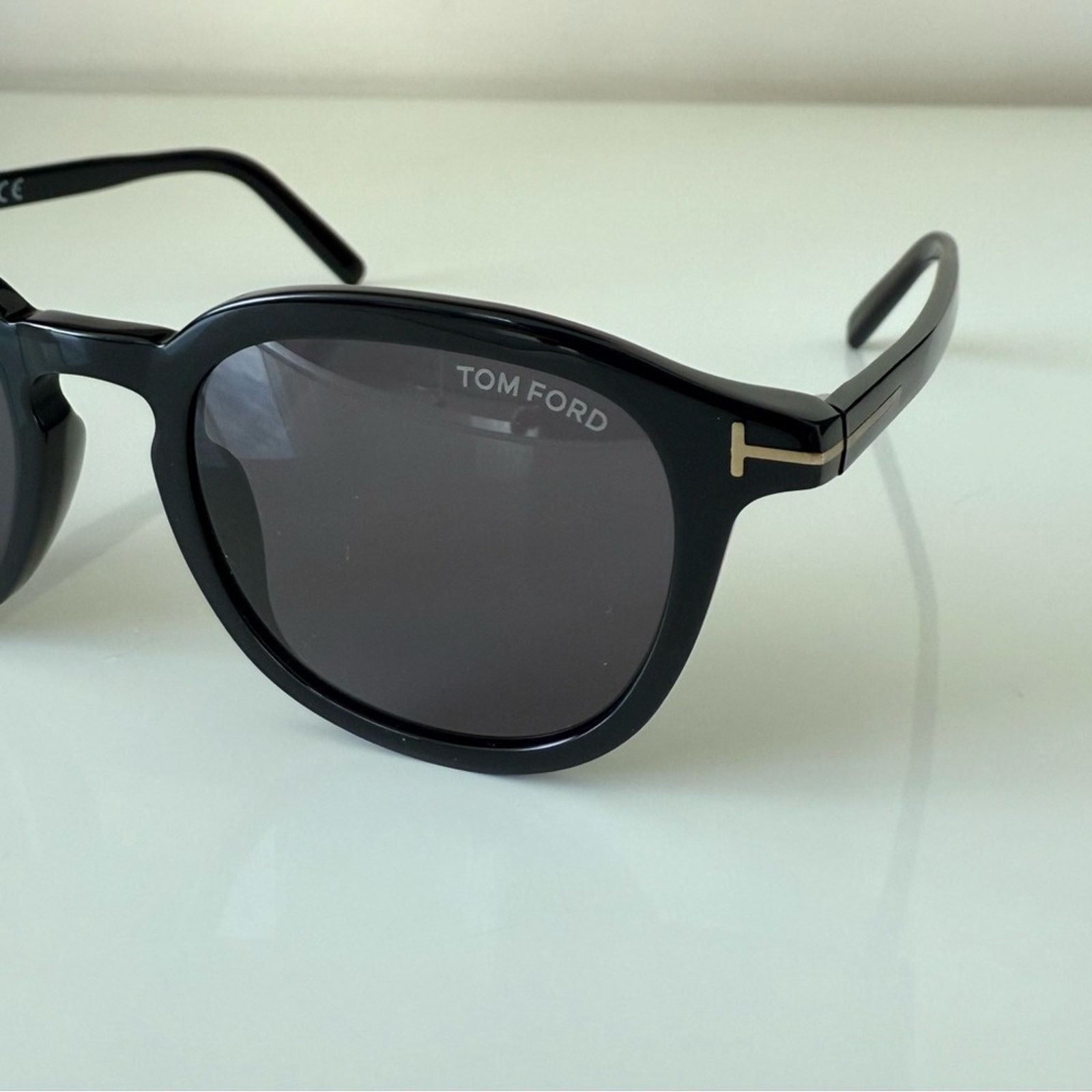 Tom Ford NEW!!! Tom Ford Pax TF816 01A unisex sunglasses Authentic Size ONE SIZE - 2 Thumbnail