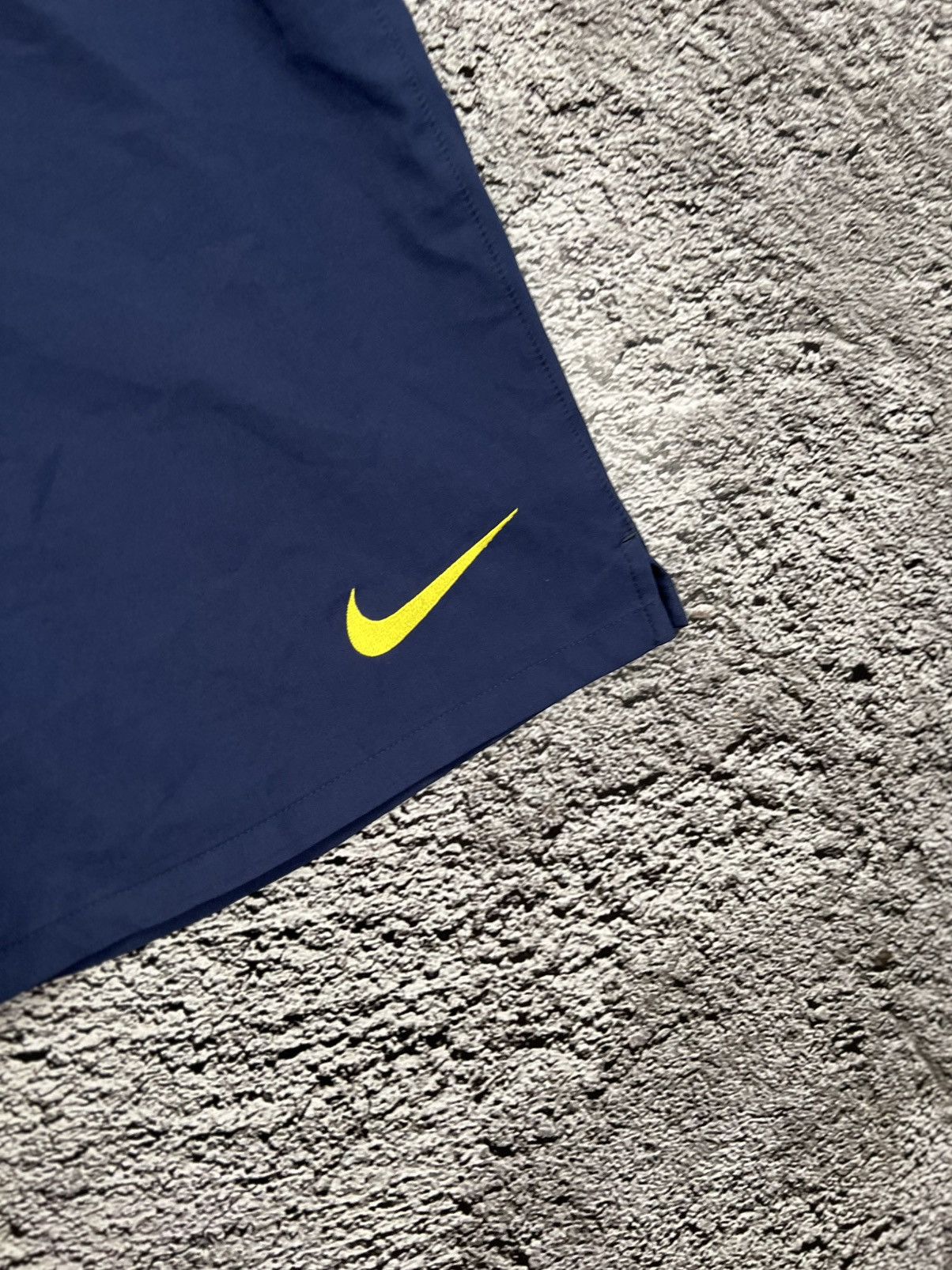 Nike × Vintage Nike FCB Barcelona shorts vintage Y2K Size US 34 / EU 50 - 3 Thumbnail