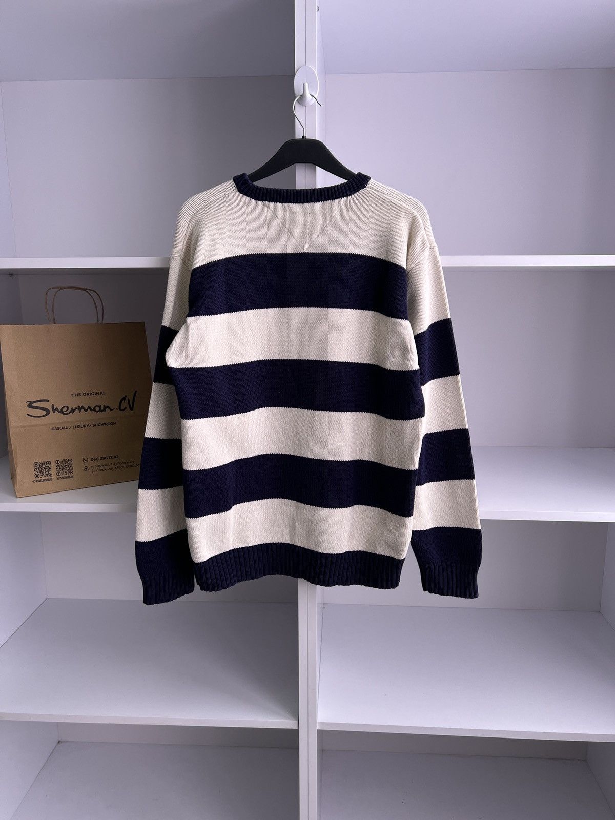Tommy Hilfiger × Vintage Vintage Tommy Hilfiger Heavy Knitted Striped Sweater Size US L / EU 52-54 / 3 - 9 Thumbnail