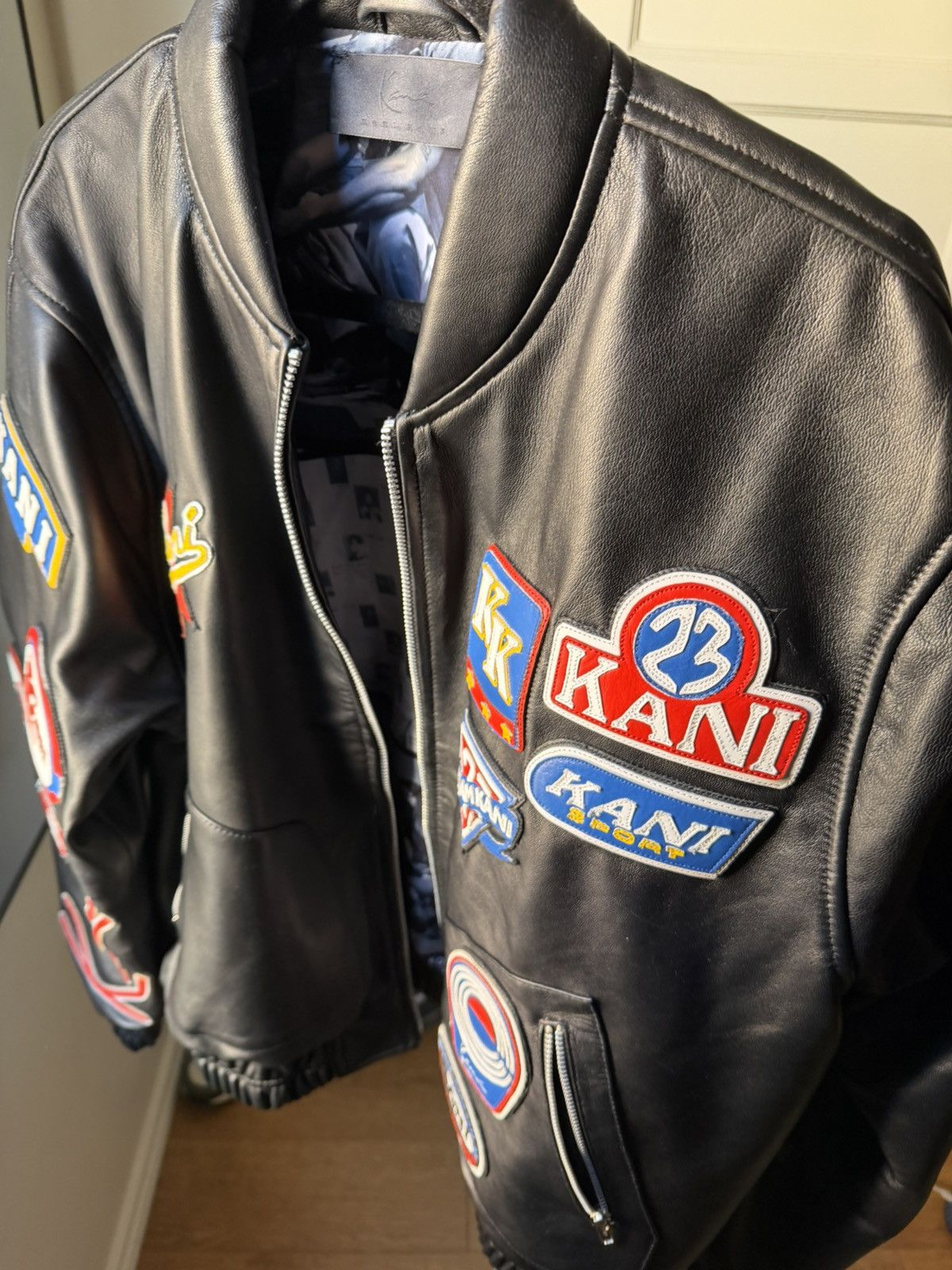 Karl Kani KARL KANI - CROSS KEYS JACKET (BLACK) Size US L / EU 52-54 / 3 - 2 Thumbnail