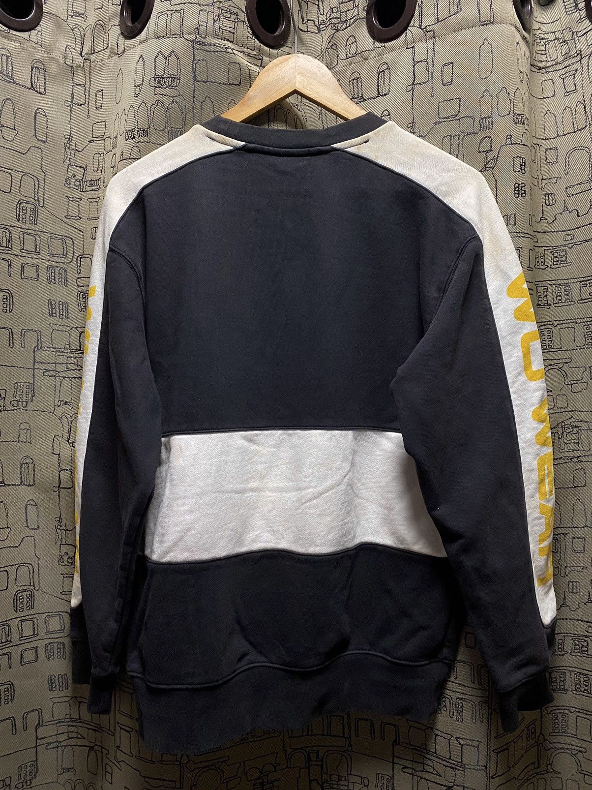 Rap Tees Vintage WU WEAR WU TANG CREAM SWEATSHIRT Rap Tee Size US M / EU 48-50 / 2 - 5 Thumbnail
