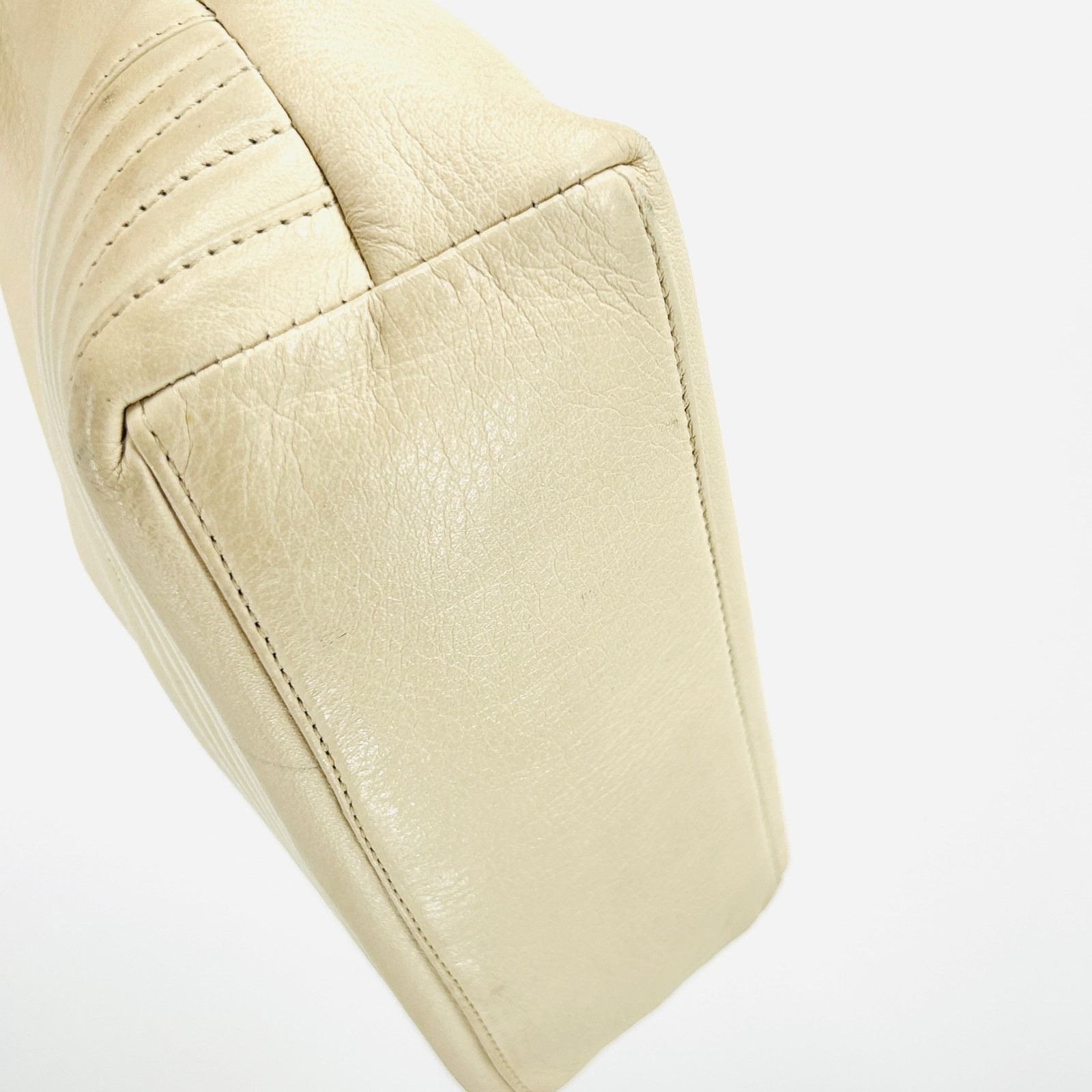 Etienne Aigner Vintage 80s Cream Genuine Leather Minimalist Handbag Size ONE SIZE - 7 Thumbnail