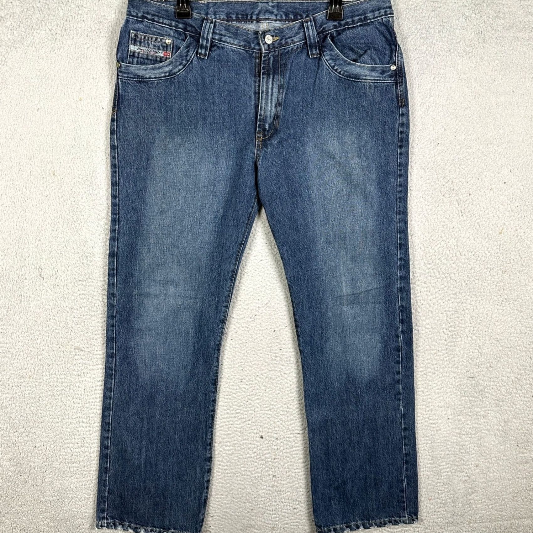 Diesel Diesel Jeans Mens 36 Blue Straight Leg Washed 5 Pocket Casual Made In Italy EUC Size US 36 / EU 52 - 2 Thumbnail