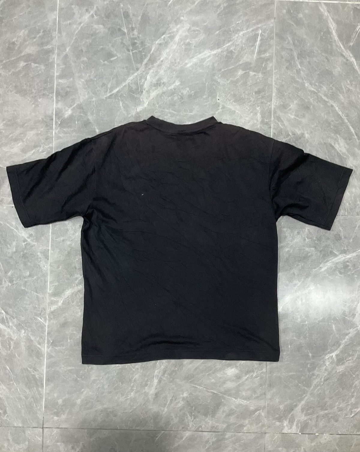 Lemaire × Uniqlo Thrashed Faded Christophe Lemaire X Uniqlo Oversize Tee Size US L / EU 52-54 / 3 - 3 Thumbnail