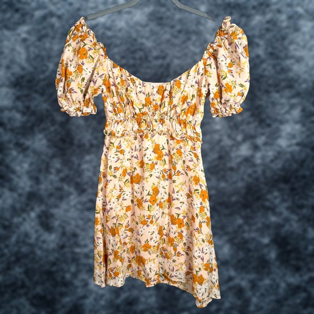 ASTR The Label VINTAGE ASTR Dress Women Short Sleeve Floral Cream Orange Mini S Small Womens Size S / US 4 / IT 40 - 1 Thumbnail