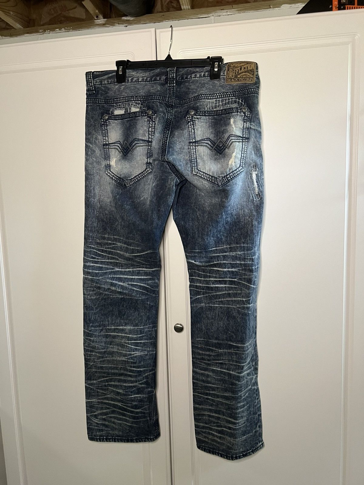 Affliction Y2K Affliction Distressed Cooper Straight Leg Jeans Size US 36 / EU 52 - 9 Thumbnail