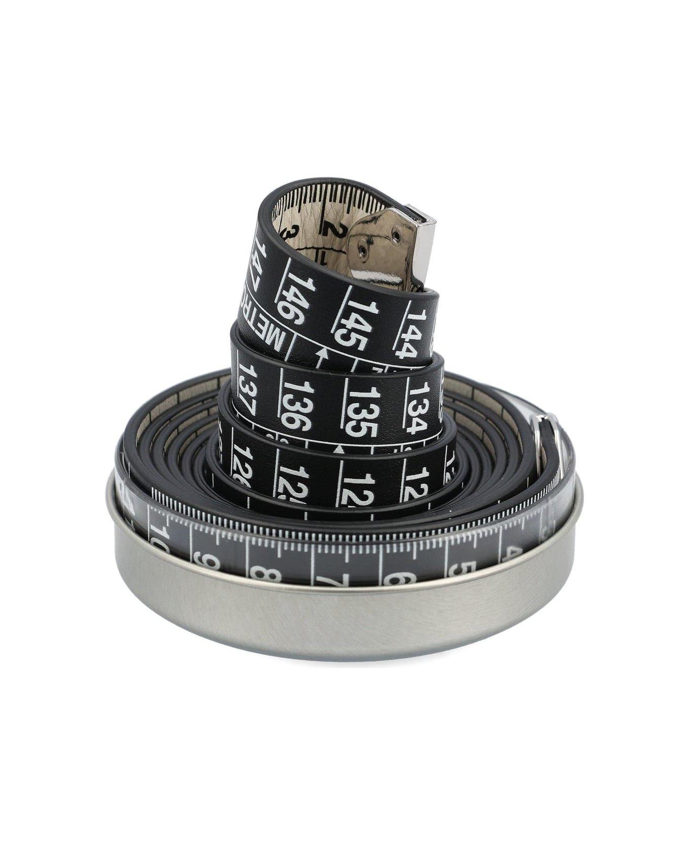 Fendi o1B3y1r0326 Size : OS / Tape Measure in Black/White Size ONE SIZE - 1 Thumbnail