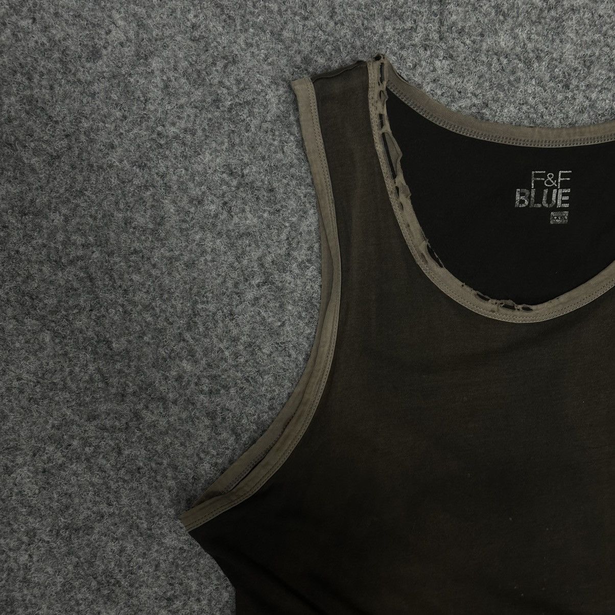 Western Rise VTG F&F Blue Trashed Western XXL Mans Tank Top Sleeves 00s Size US XXL / EU 58 / 5 - 3 Thumbnail
