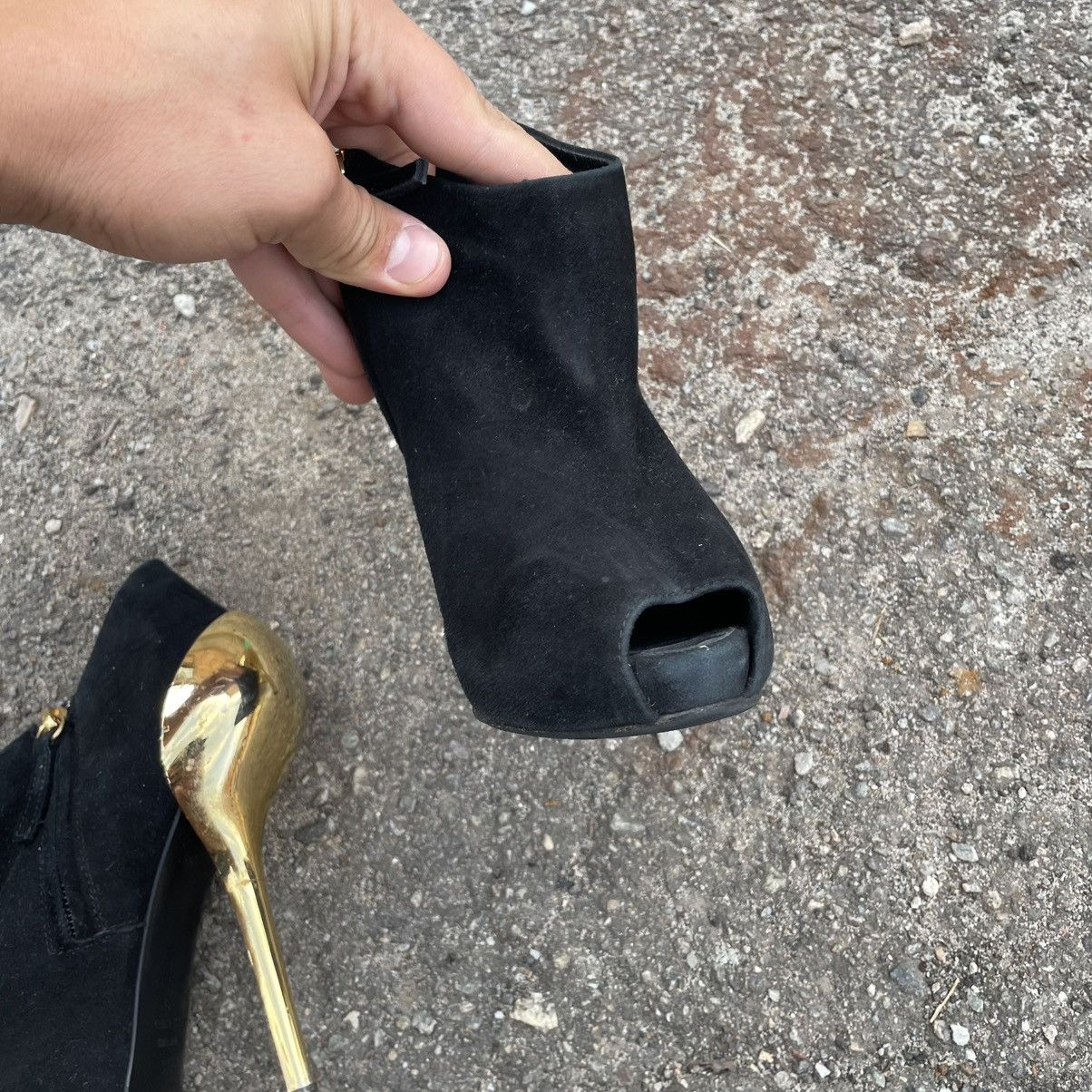 Giuseppe Zanotti Giuseppe Zanotti shoes COLINE JETI HIGH BLAC PUMP GOLD HEELS Size US 7.5 / IT 37.5 - 4 Thumbnail