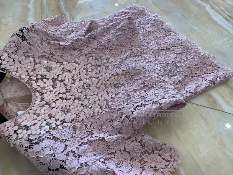 Valentino Valentino Lace dresses are reworked Size S / US 4 / IT 40 - 7 Thumbnail