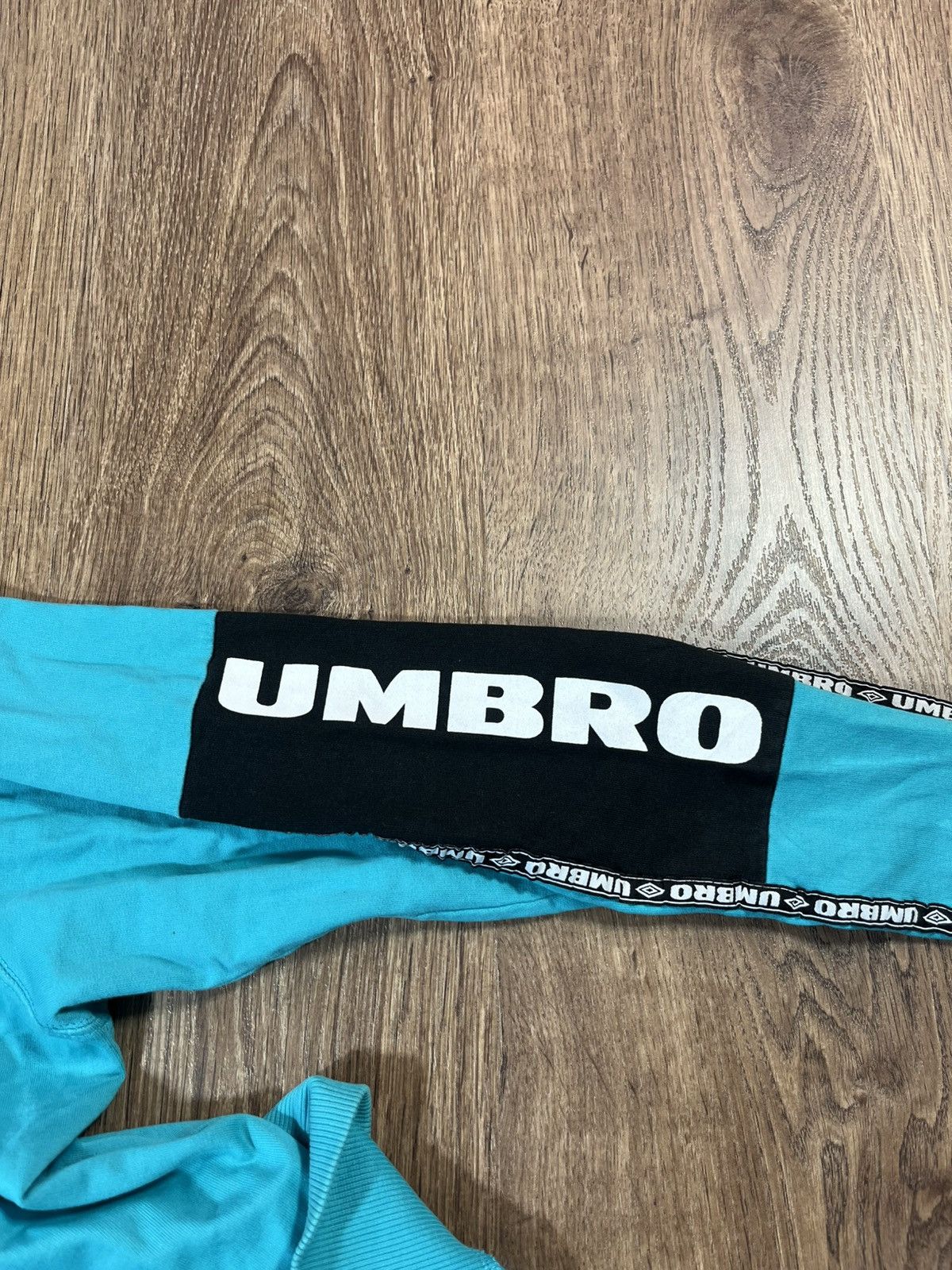Umbro Umbro Vintage Big Logo Sweatshirt Size US XL / EU 56 / 4 - 9 Thumbnail