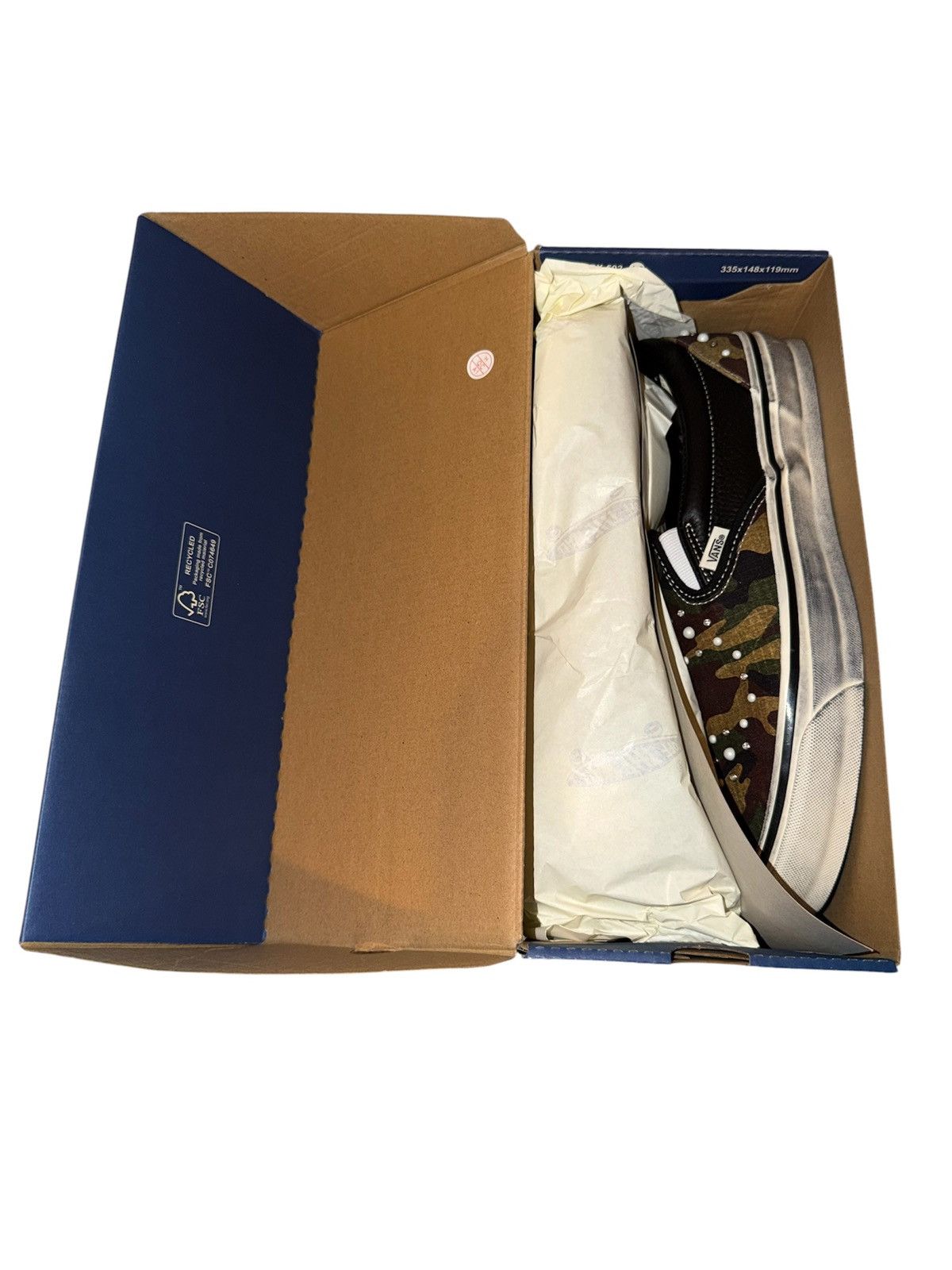 Vans Vans Premium Classic Slip-On ‘Pearlized Pack - Camo Black’ Size US 11 / EU 44 - 5 Thumbnail