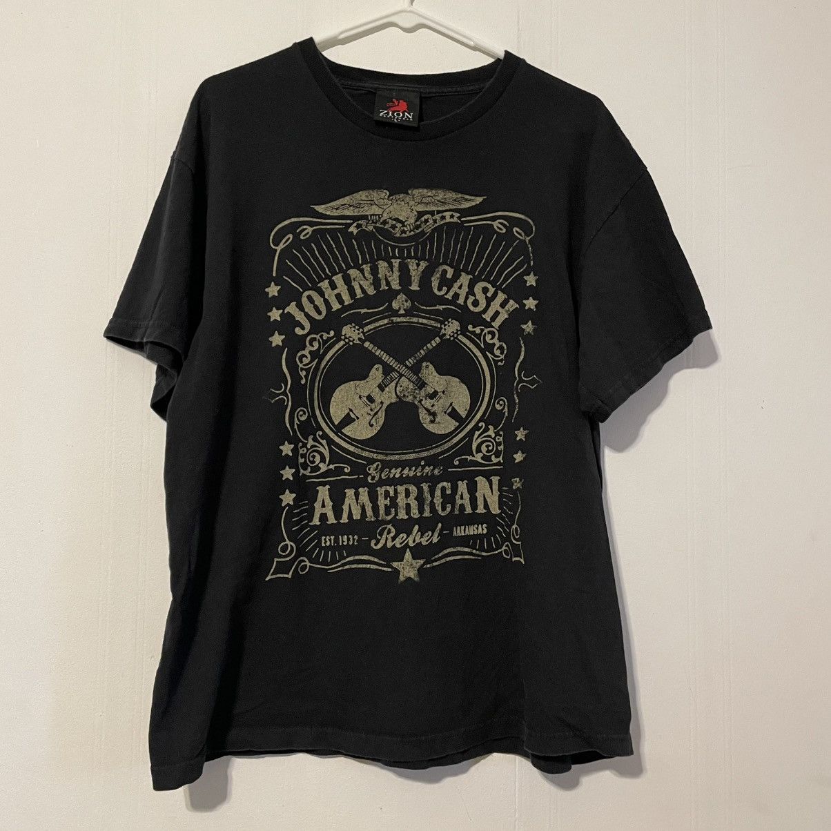 Band Tees Johnny Cash Black Short Sleeve Vintage Graphic T Shirt Size US L / EU 52-54 / 3 - 1 Thumbnail