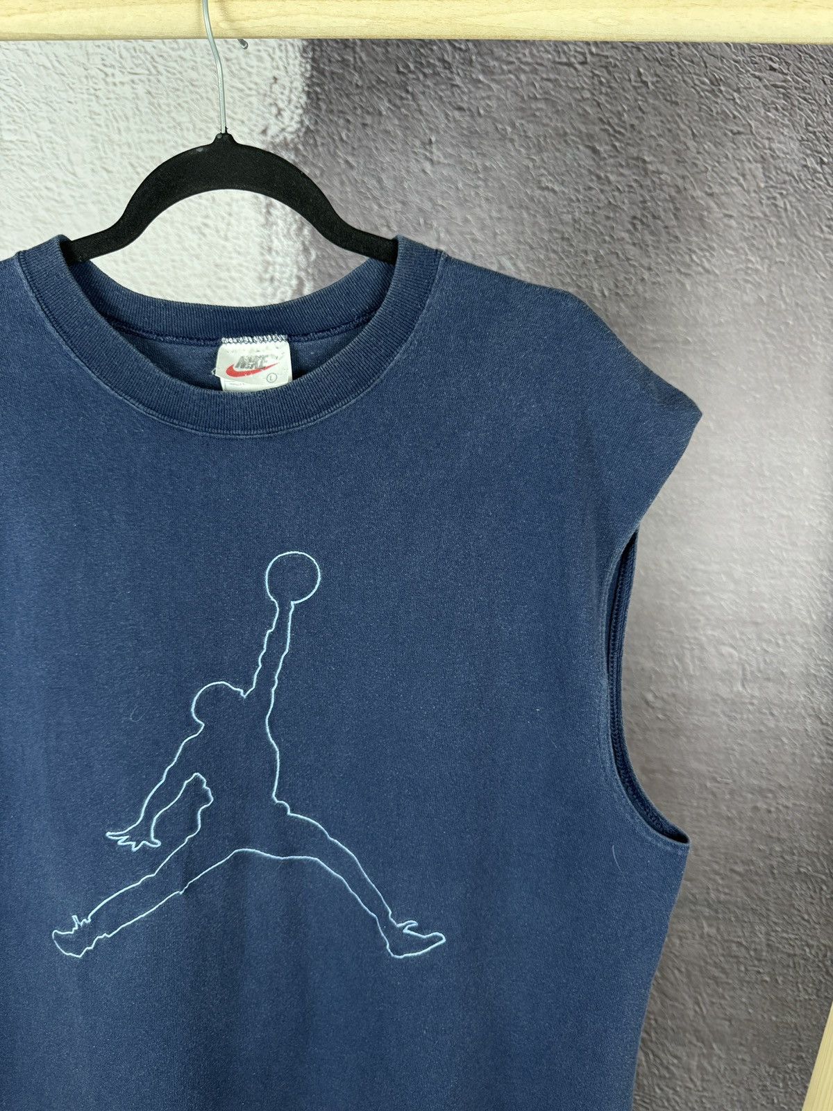 Jordan Brand Nike Air Jordan Vintage 90s Jumpman Made in Usa Sleveless Size US L / EU 52-54 / 3 - 8 Thumbnail