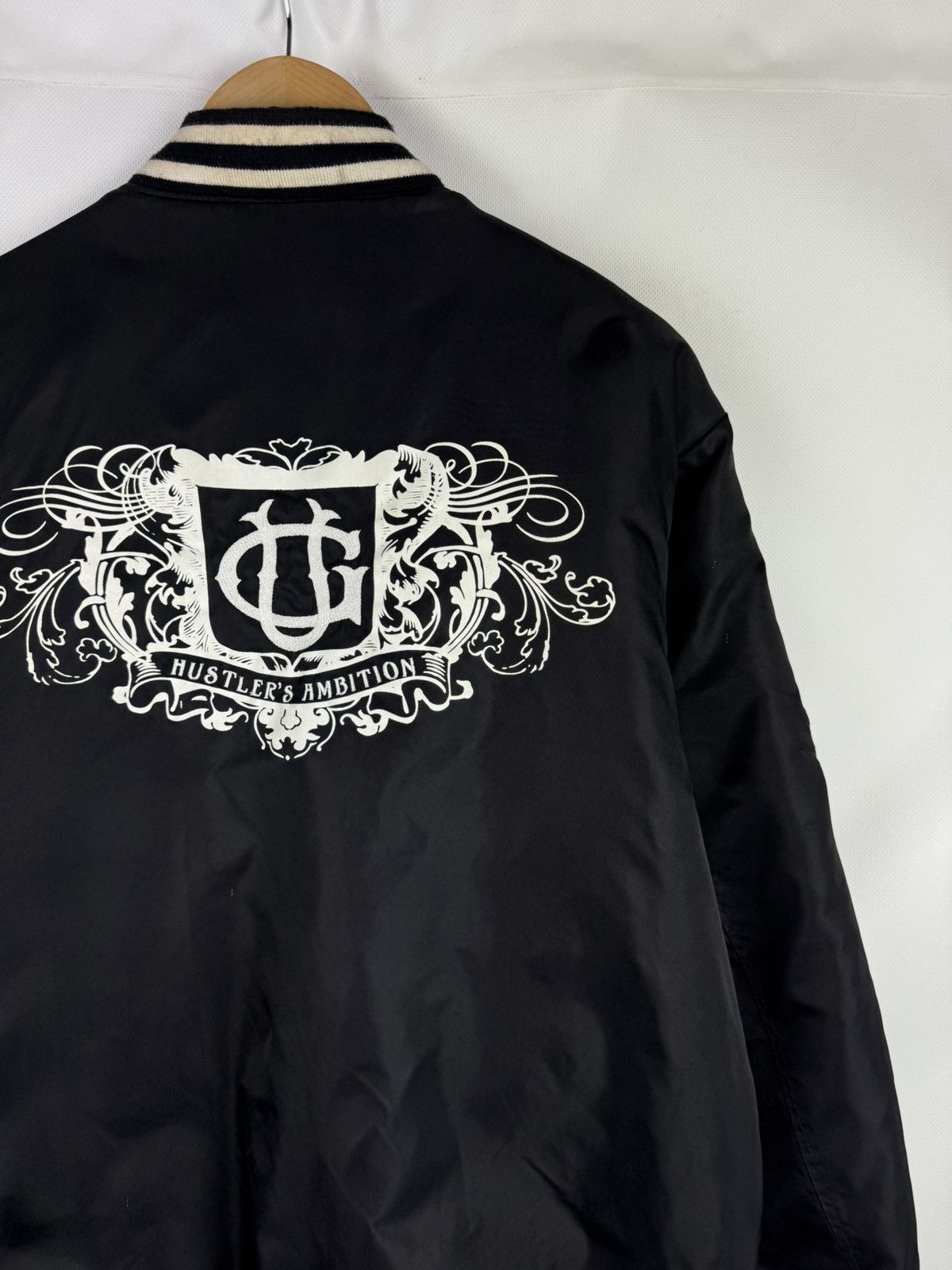 G-Unit G Unit Men’s Rap Hip Hop Varsity Bomber Jacket Size L Nylon Size US L / EU 52-54 / 3 - 19 Thumbnail