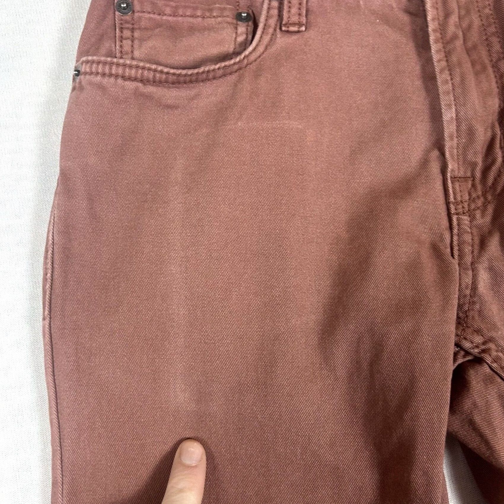 Old Navy Old Navy Slim Jeans Mens Size 28x30 Red 100% Cotton Low Rise Denim Jeans Mens Regular 28 Red Slim Size US 28 / EU 44 - 2 Thumbnail