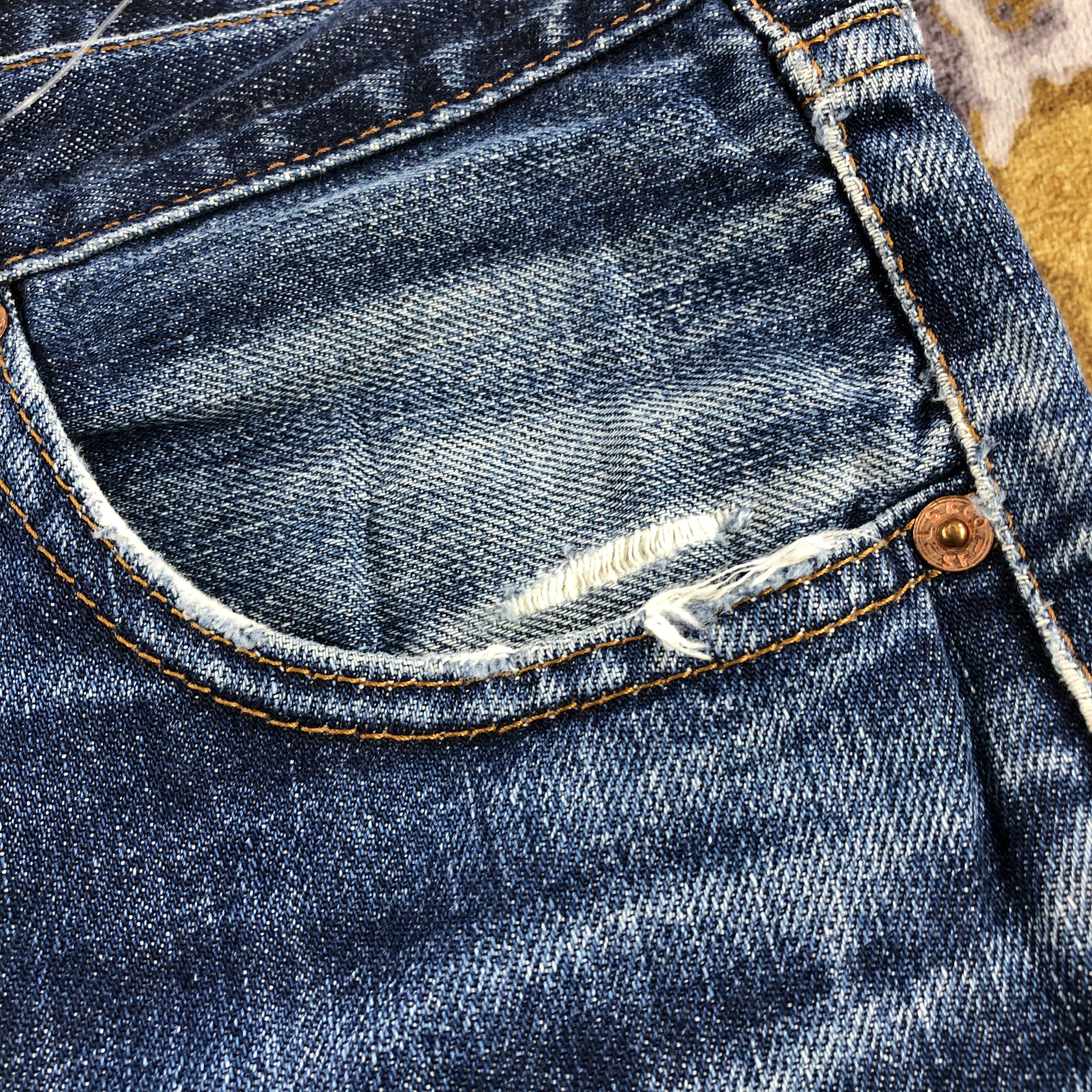 Levi's × Vintage 90s Vintage Blue Wash Levis 506 Jeans-JM2764 Size US 30 / EU 46 - 11 Thumbnail