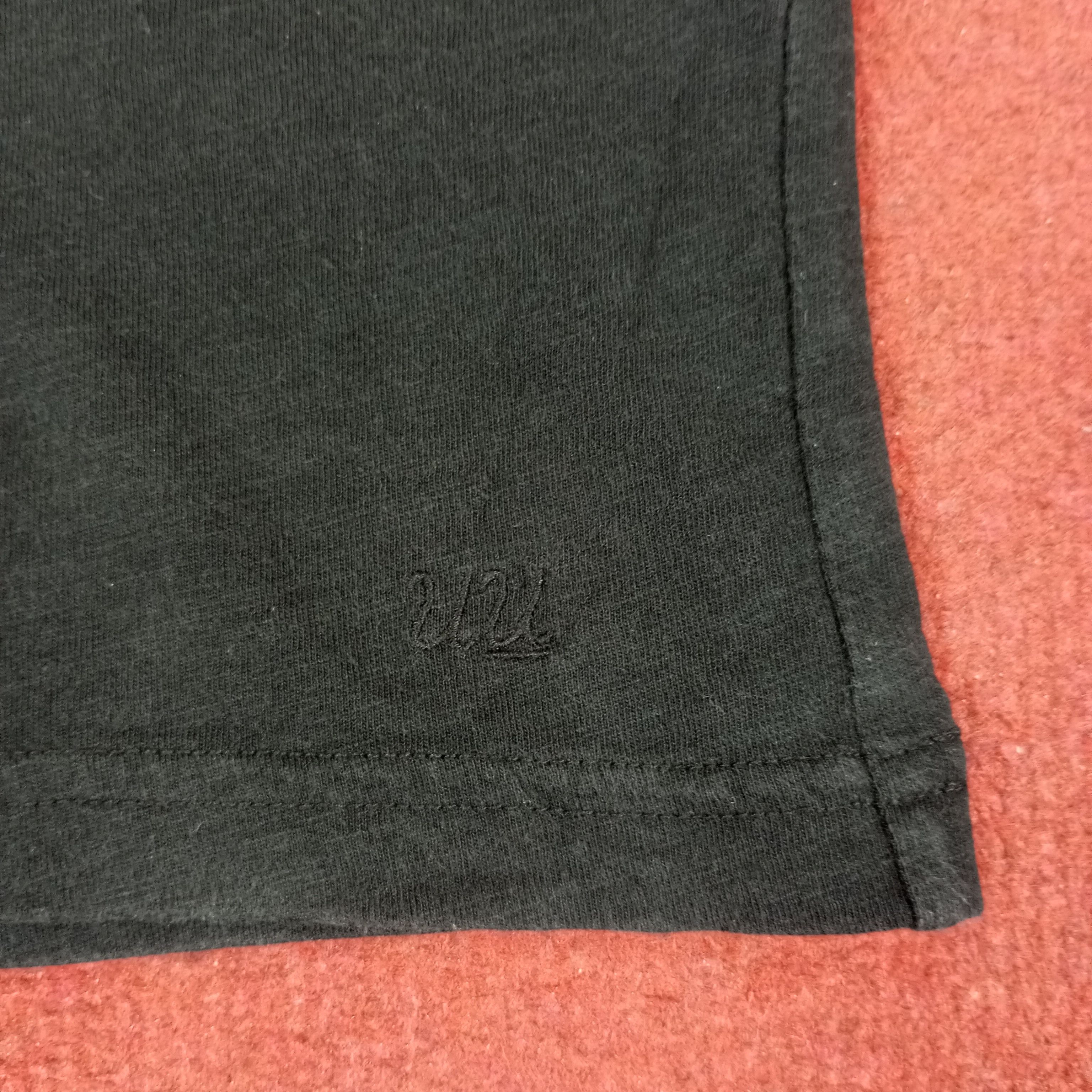 Japanese Brand Uniqlo Undercover Japanese Brand Streetwear Style Tshirt Size M / US 6-8 / IT 42-44 - 8 Thumbnail