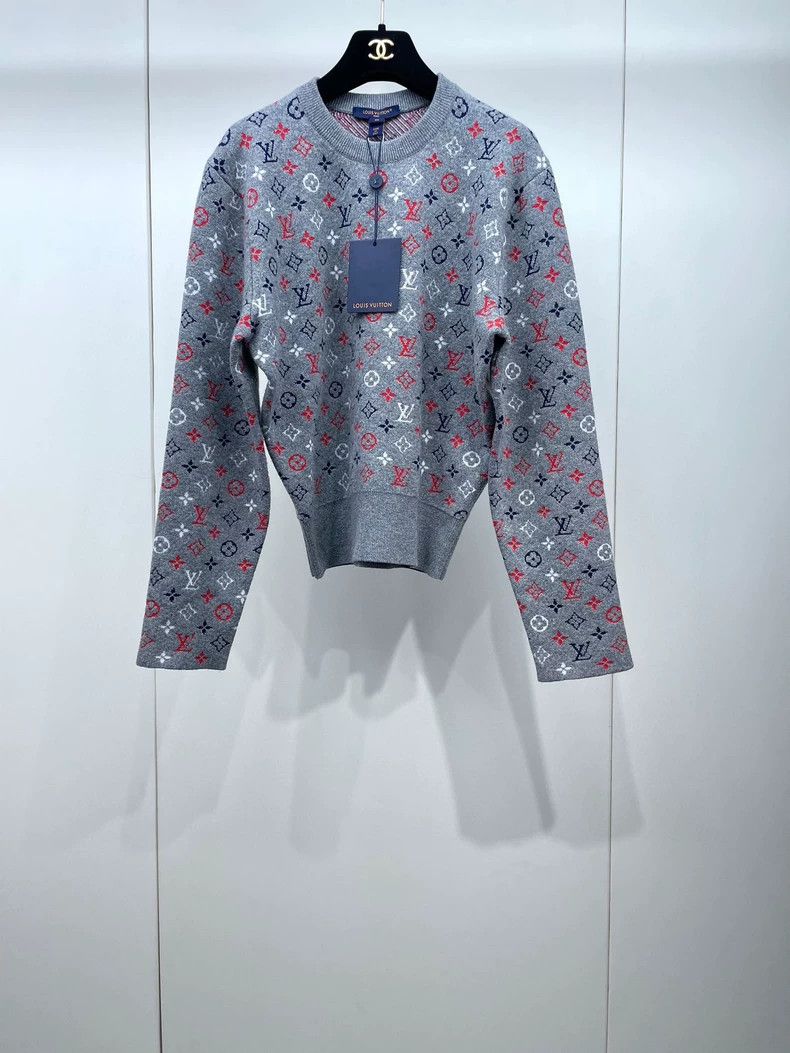 Louis Vuitton Classic Round Neck Logo Sweater- DMC Size US XS / EU 42 / 0 - 1 Thumbnail