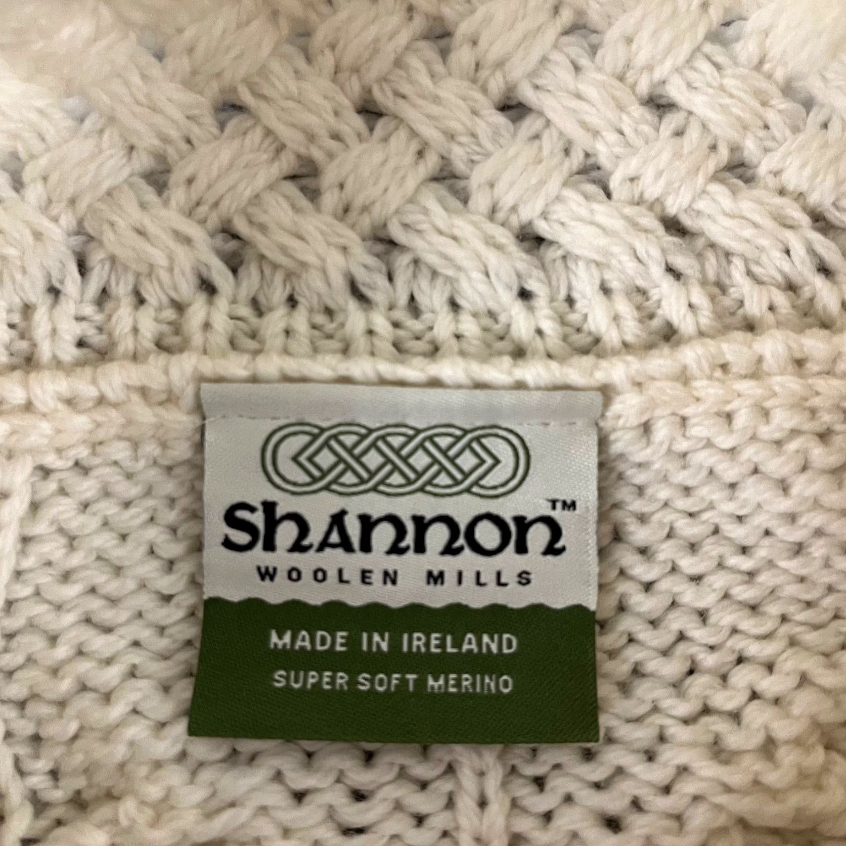 Vintage SHANNON Sweater Women Small Ivory White Merino Wool Heavyweight Knit Roll Neck Size S / US 4 / IT 40 - 3 Thumbnail