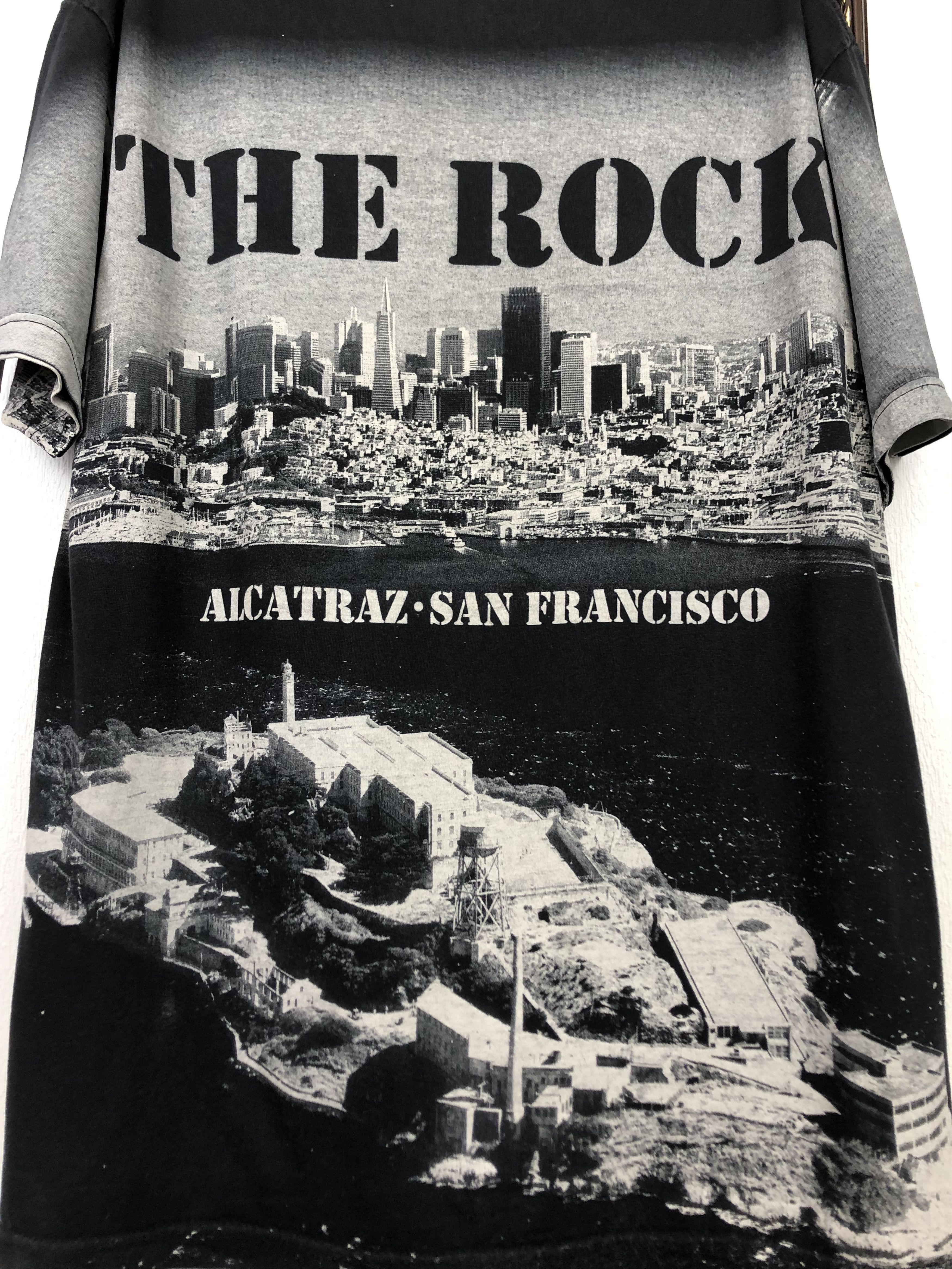 Vintage Vintage The Rock Alcatraz San Francisco Shirt Over Print Tee Size US XL / EU 56 / 4 - 11 Thumbnail