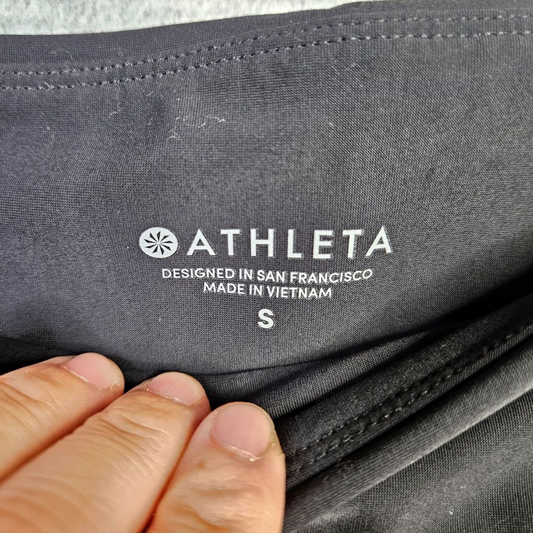 Athleta Athleta Leggings Women's Size S Black Cropped Pockets Pull On Knit Spandex Skinny Activewear Casual Sports Athleisure 90s? Size 28" / US 6 / IT 42 - 4 Thumbnail