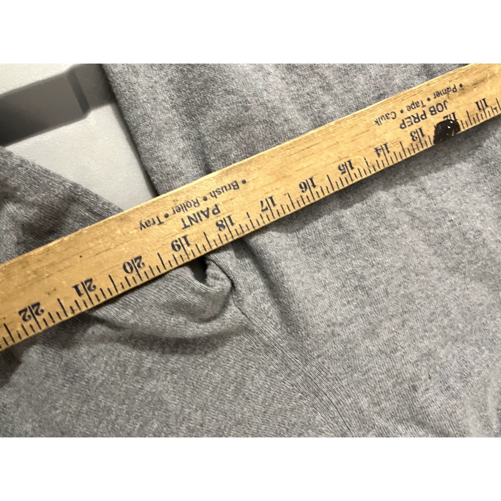 Gap GAP Sweater Mens Medium Gray V Neck Lightweight Cashmere Cotton Long Sleeve Size US M / EU 48-50 / 2 - 5 Thumbnail