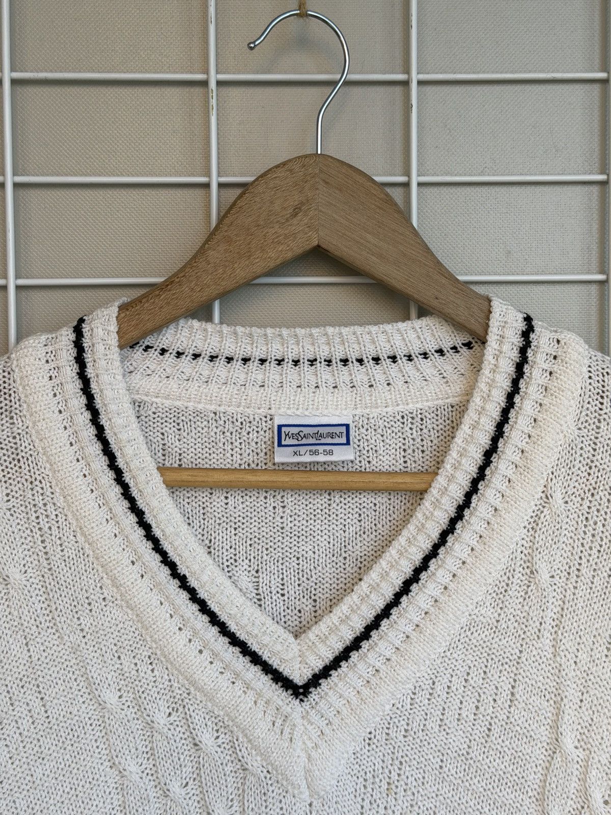 Yves Saint Laurent Yves Saint Laurent V-Neck Vintage Knit Sweater Mens Size XL Size US XL / EU 56 / 4 - 10 Thumbnail