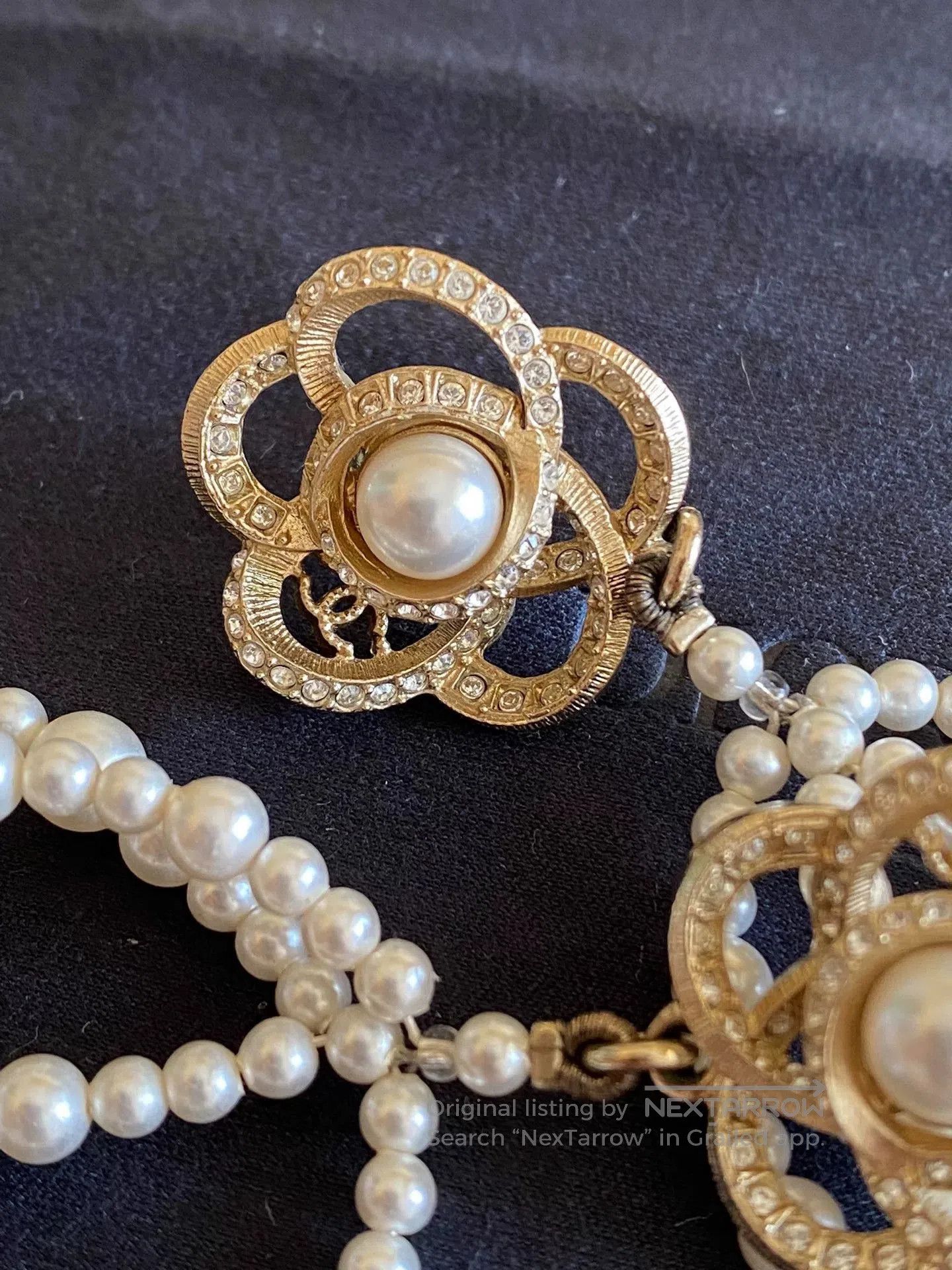 Chanel Chanel Camellia Pearl Earrings. Size ONE SIZE - 7 Thumbnail
