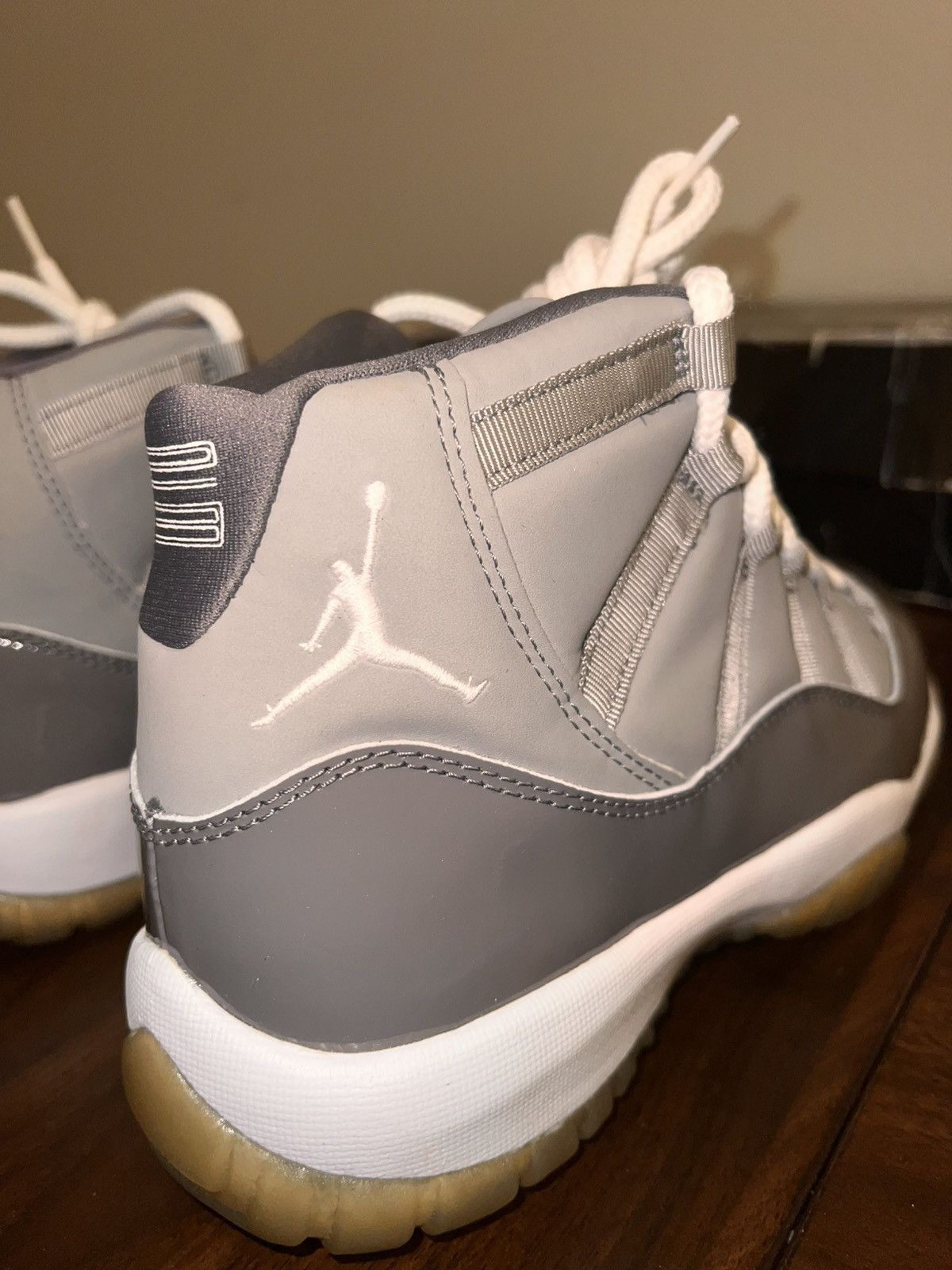 Jordan Brand Air Jordan Retro 11 Cool Grey 2001 Size US 9.5 / EU 42-43 - 8 Thumbnail