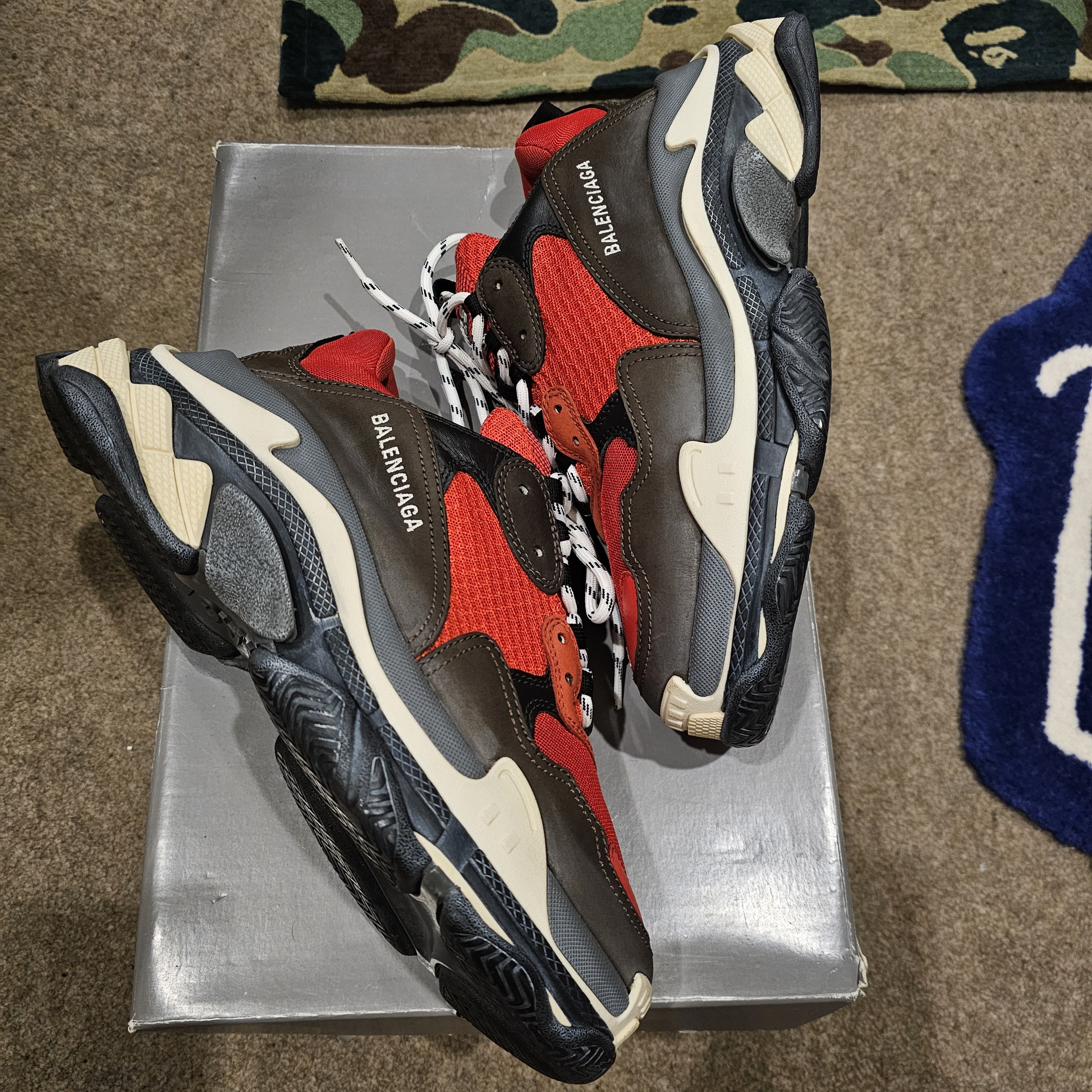 Balenciaga Balenciaga triple s (Red) Size US 10 / EU 43 - 1 Thumbnail
