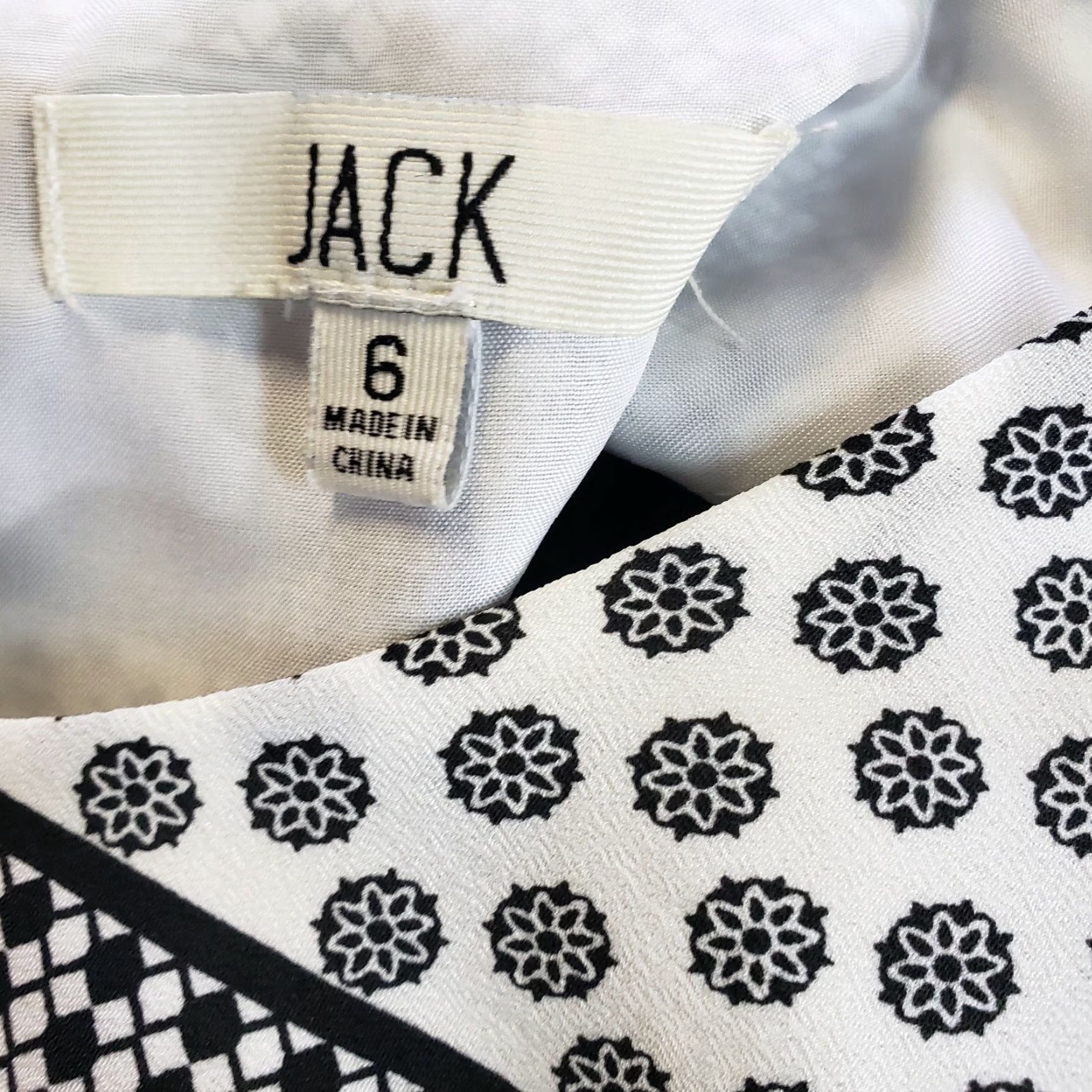 BB Dakota Jack by BB Dakota Womens Dress Sz 6 Black White Floral Stripes Sleeveless Shirt Dress Womens Dresses Black Floral Sleeveless Size 6 BB Dakota Size M / US 6-8 / IT 42-44 - 5 Thumbnail