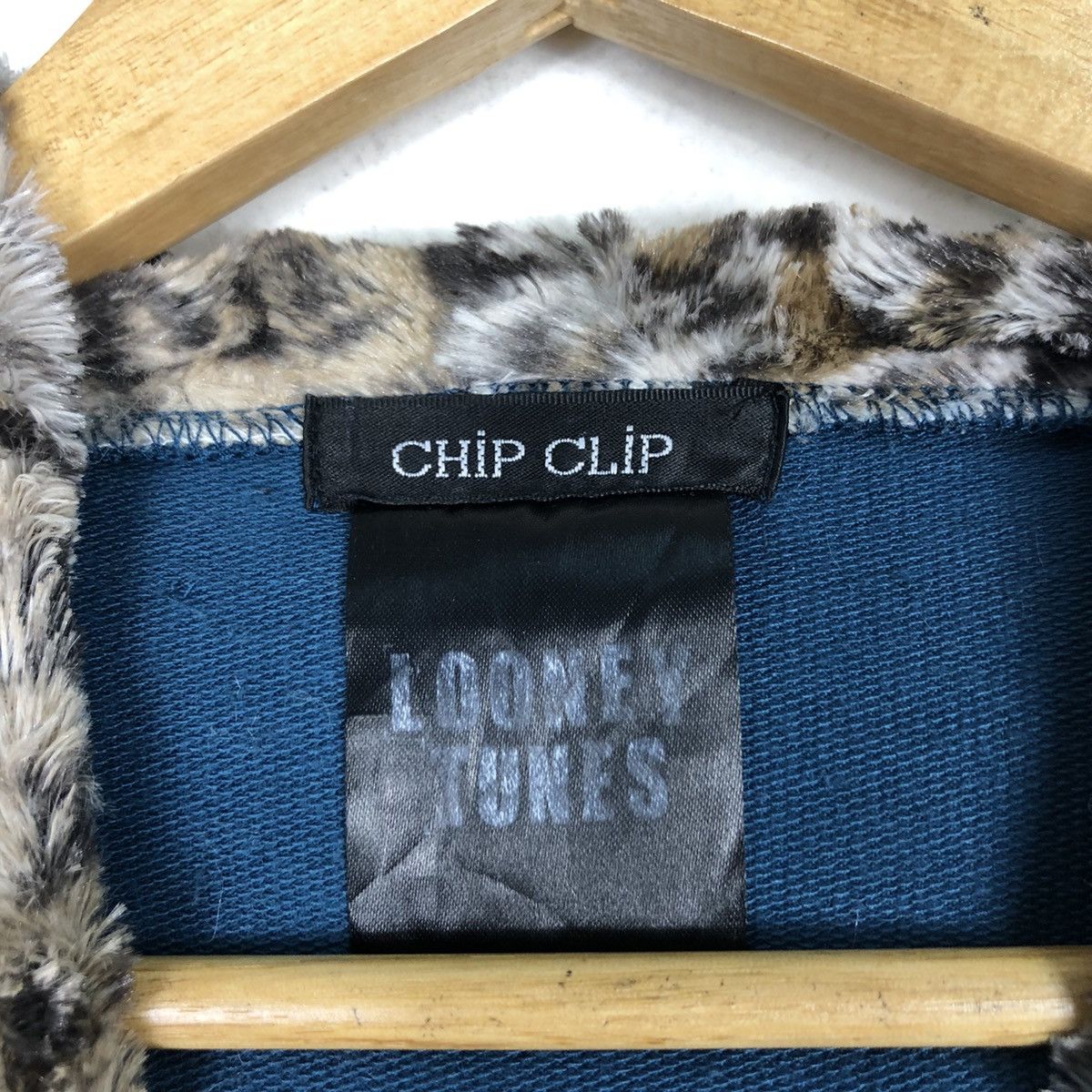 Cartoon Network × Vintage Tasmanian Devil Looney Tune Hoodie Rare Sweatshirt Size US L / EU 52-54 / 3 - 14 Thumbnail