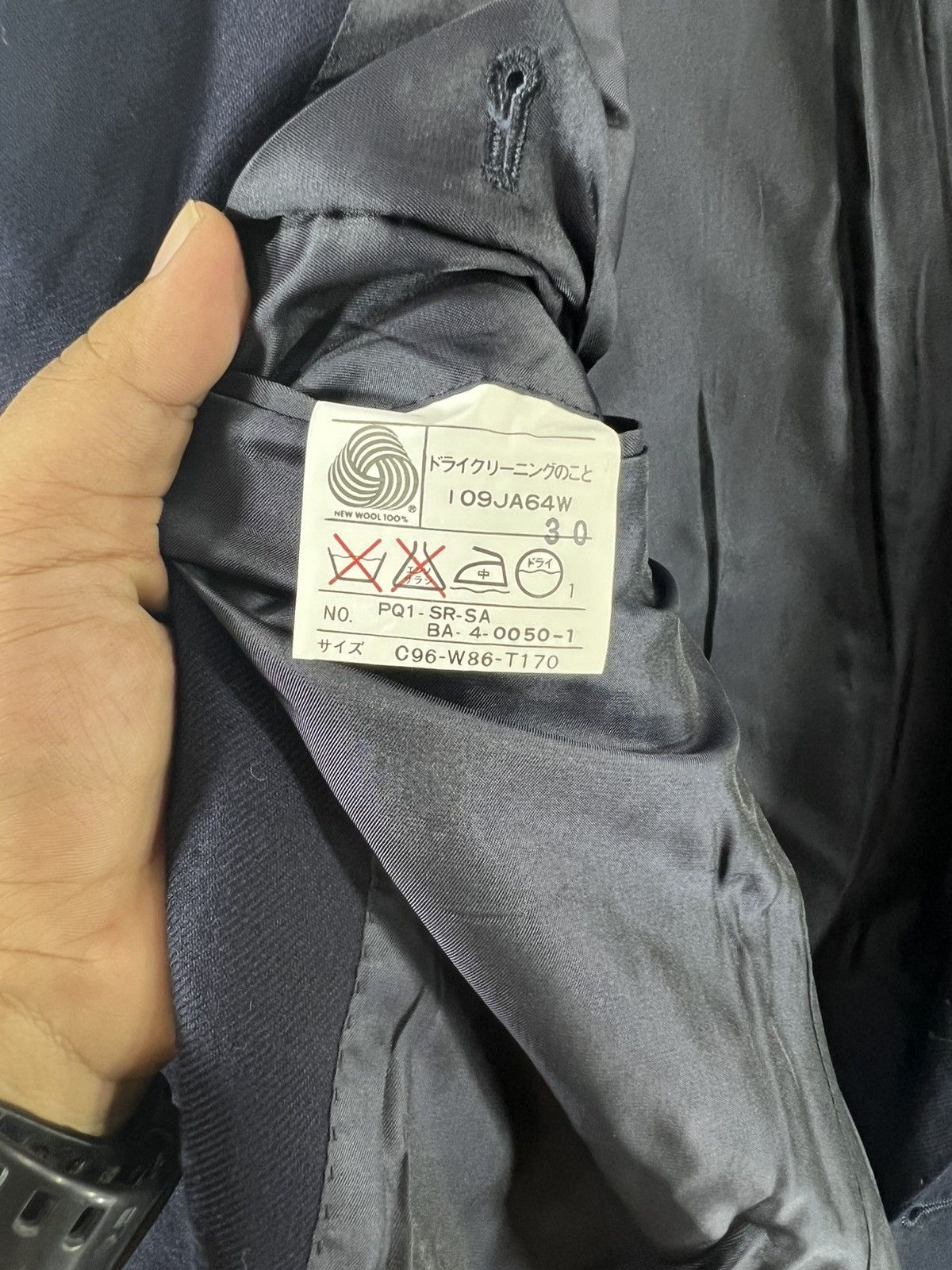 Yves Saint Laurent Yves Saint Laurent Luxury Blazer Size 38R - 7 Thumbnail