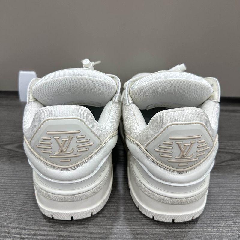 Louis Vuitton Louis Vuitton Trainer Maxi Fashion Sneakers for Men -2508 Size US 7.5 / EU 40-41 - 3 Thumbnail