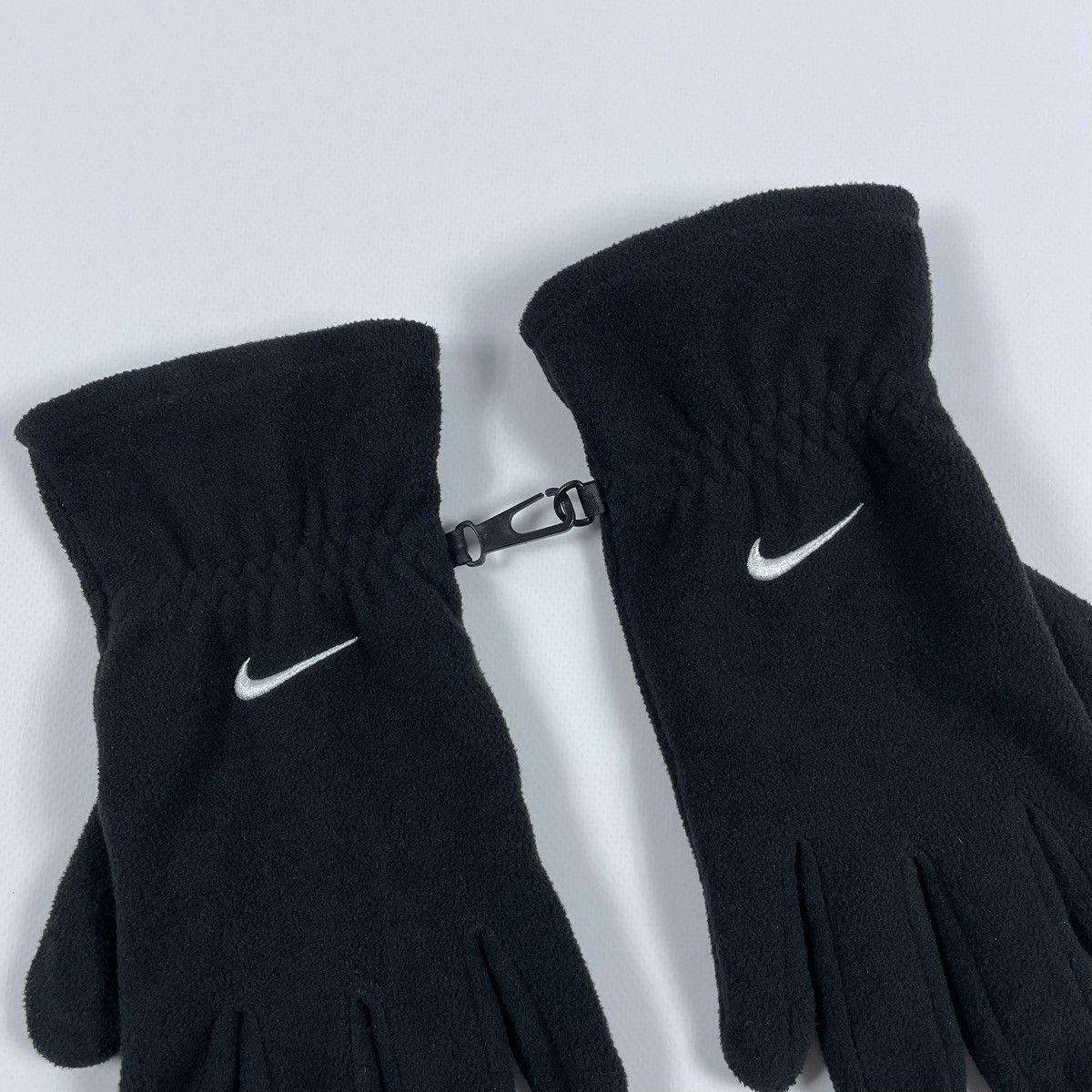 Nike × Vintage Vintage Y2K Nike Fleece Gloves Size L Size ONE SIZE - 4 Thumbnail